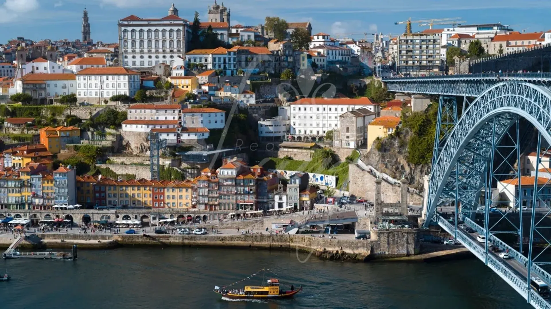 Eiendom i Porto, Porto District 11160900