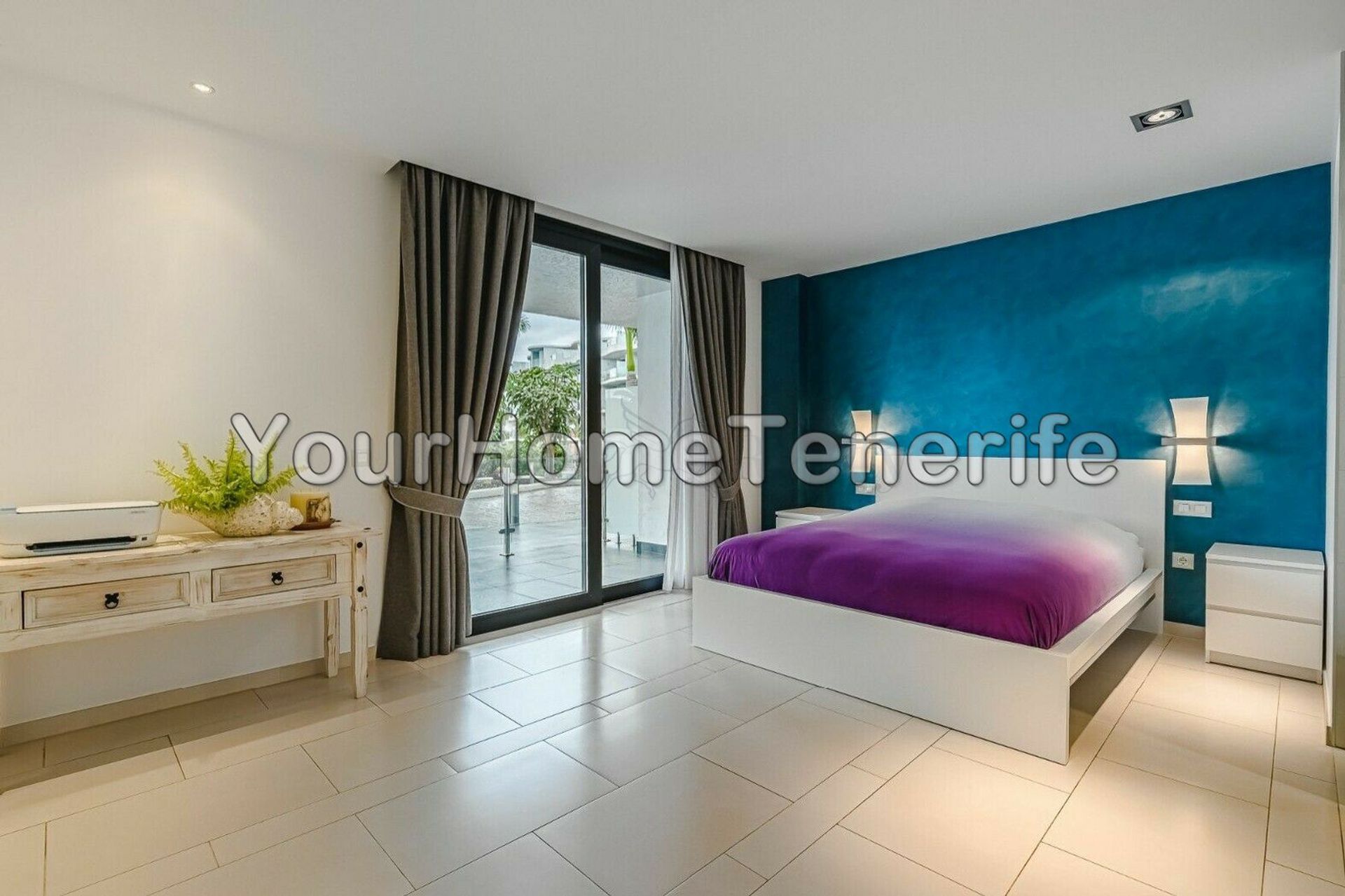 Condominium in Arona, Canary Islands 11161138