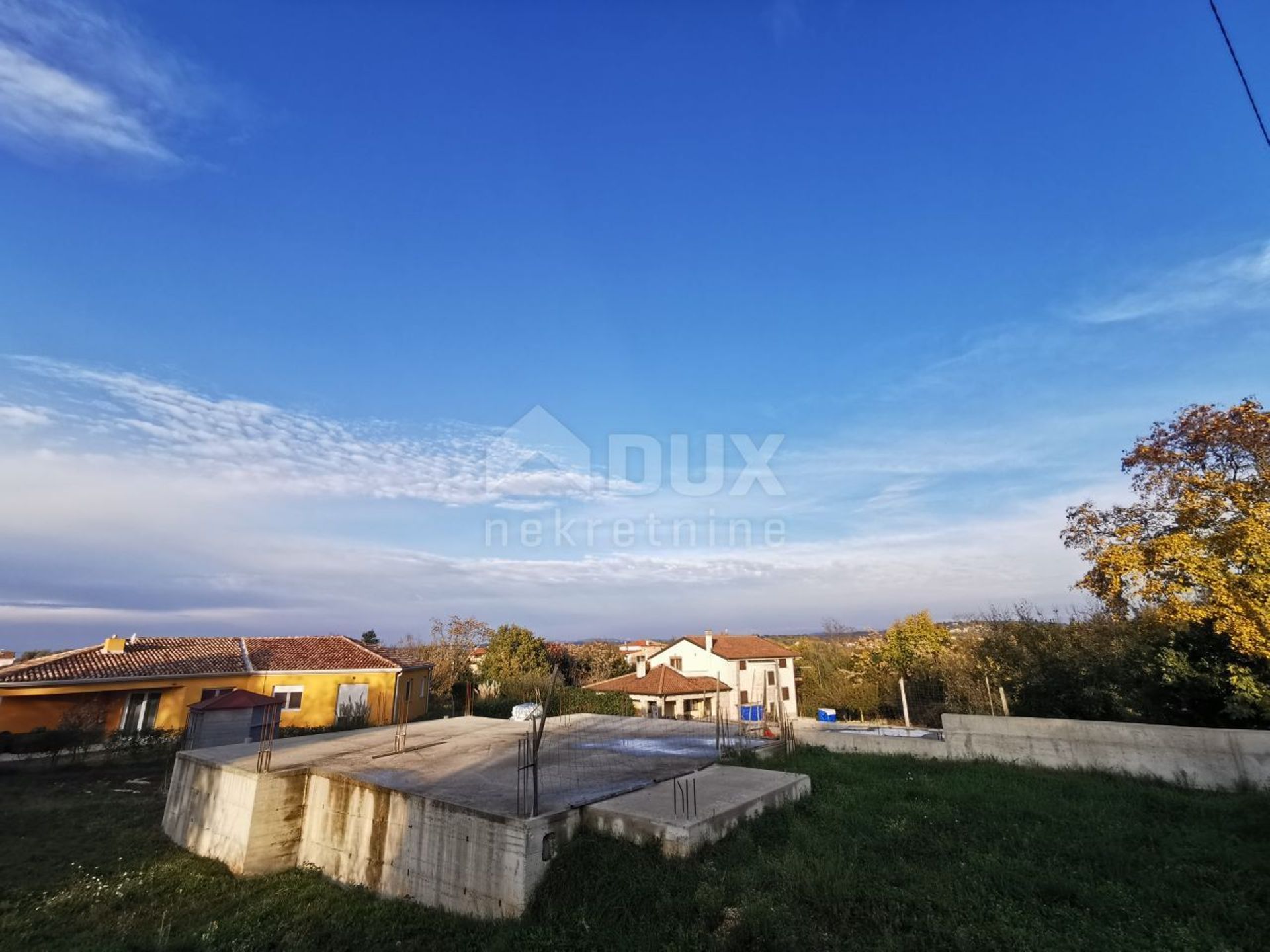 土地 在 Umag, Istria County 11161188