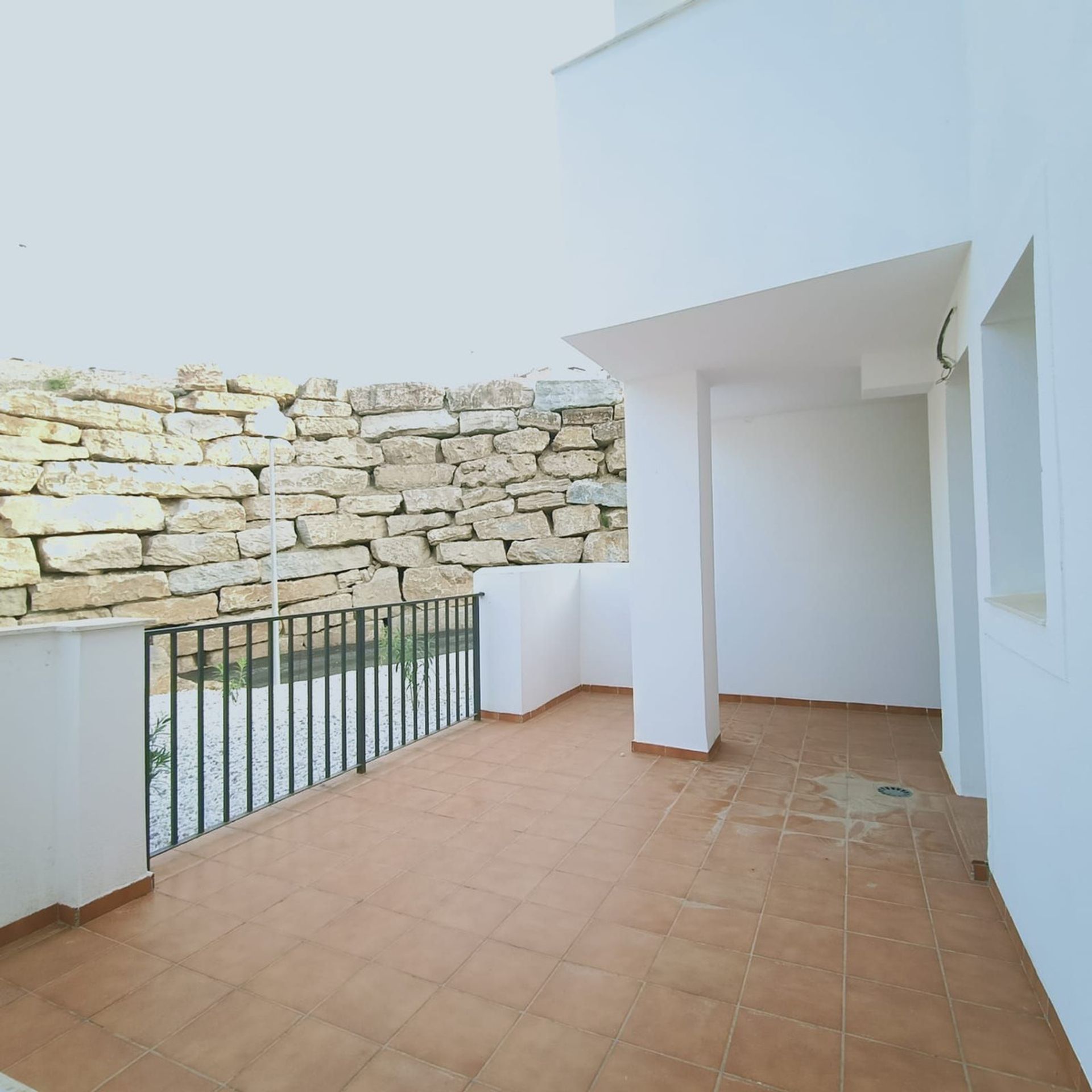 Condominium dans Casarès, Andalousie 11162568