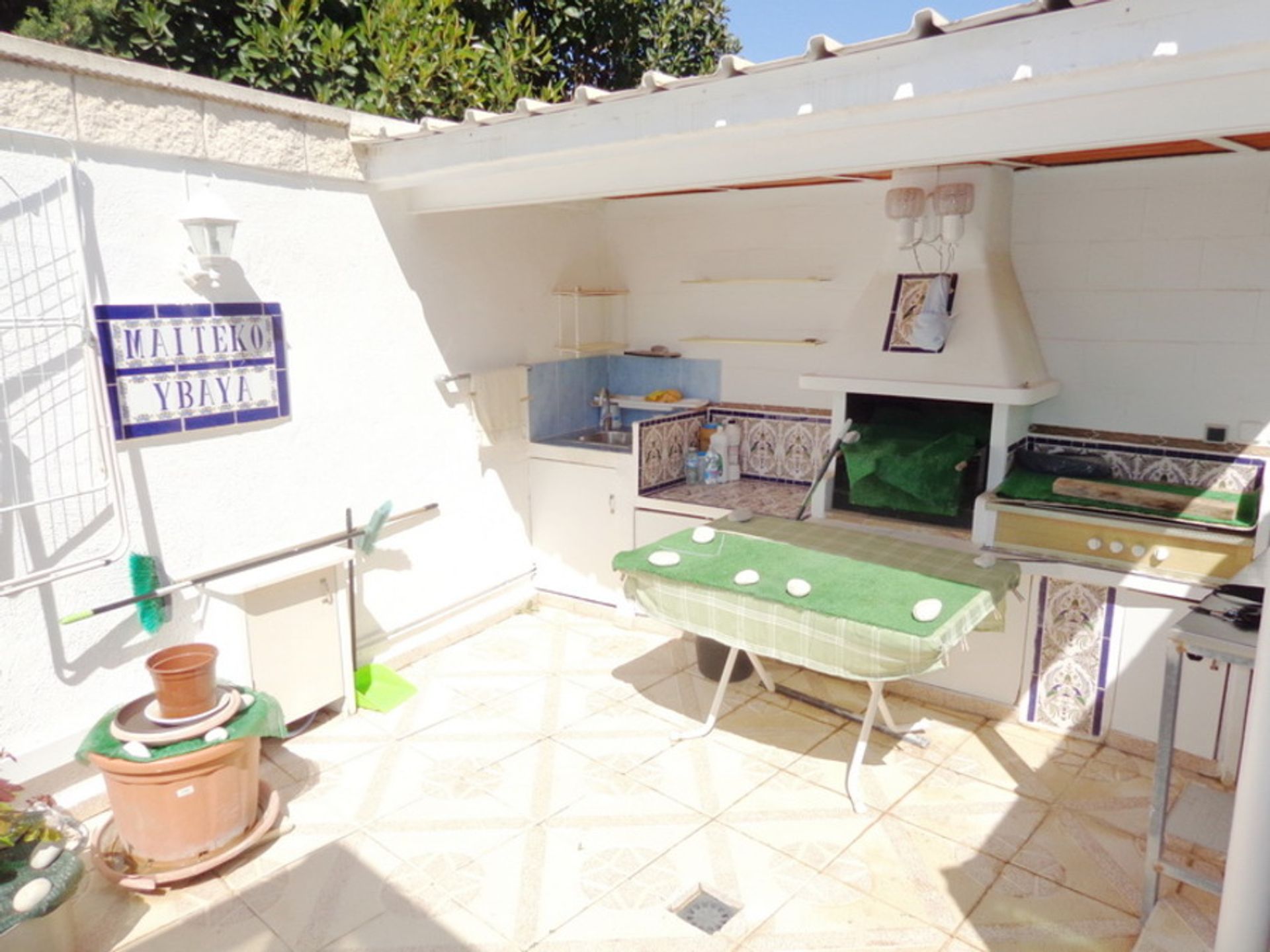 House in Benidorm, Comunidad Valenciana 11164341