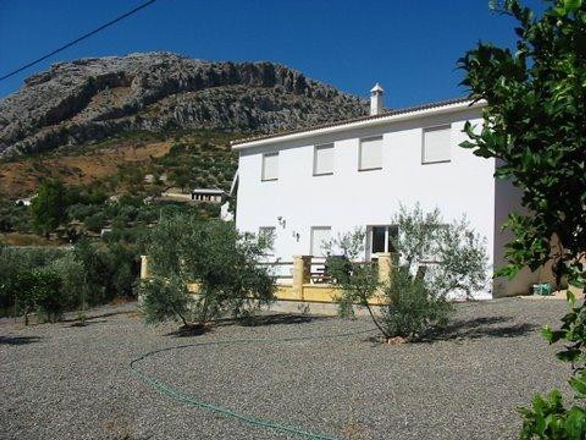 Talo sisään Valle de Abdalajís, Andalucía 11165075