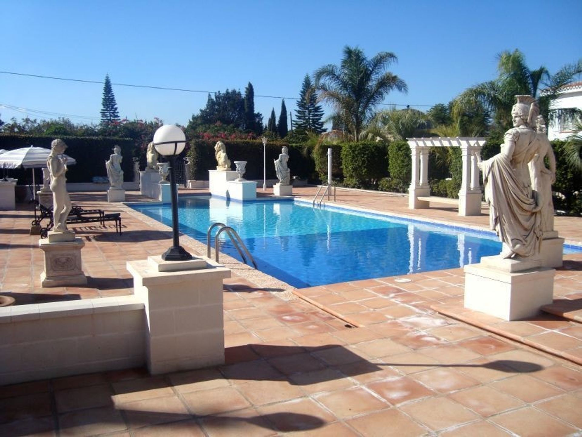 casa no Alhaurín el Grande, Andaluzia 11165445