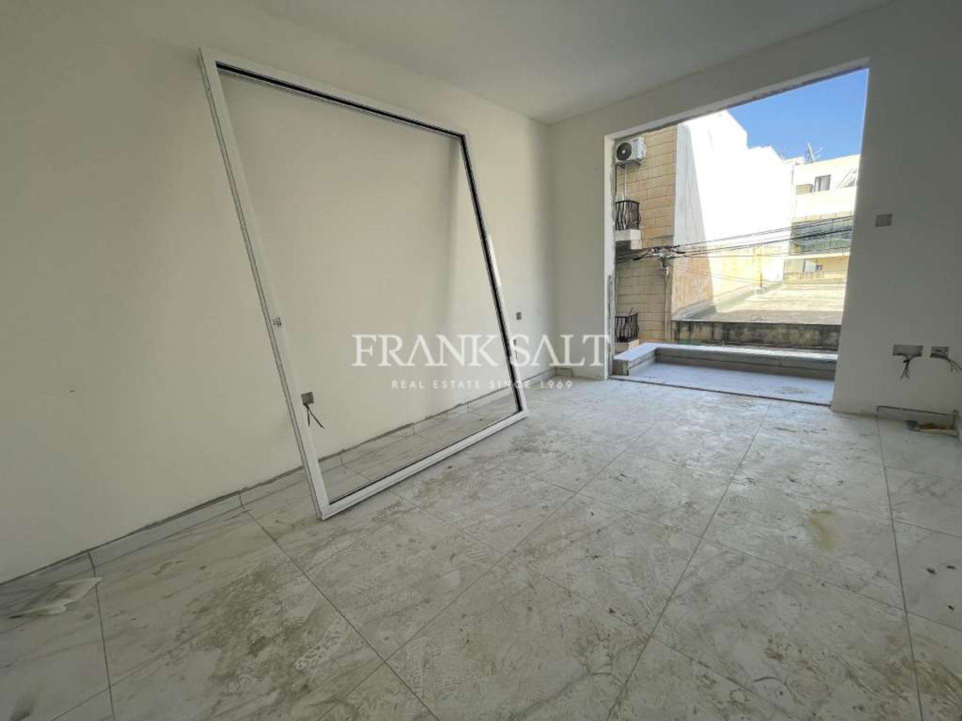 Condominio en San Gwann, San Gwann 11167649