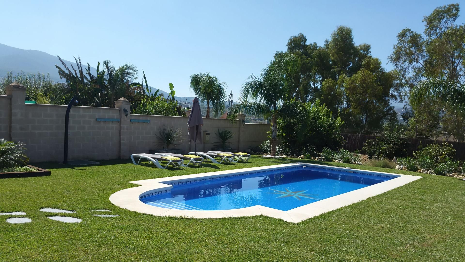 Casa nel Alhaurín el Grande, Andalucía 11168278