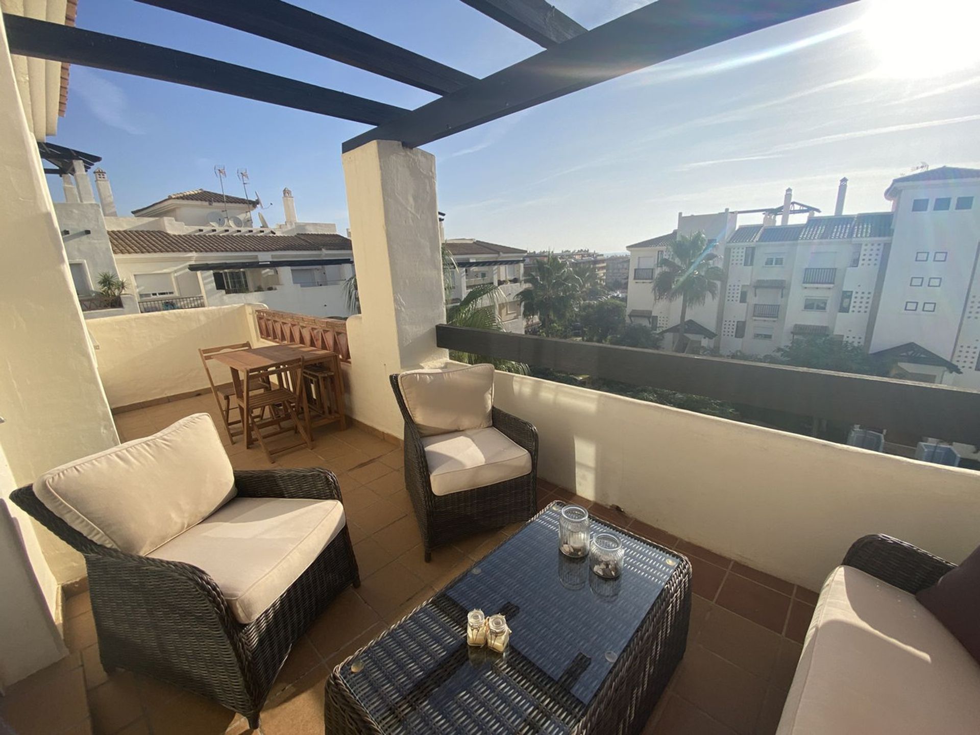 Condominium in La Duquesa, Andalucía 11169238