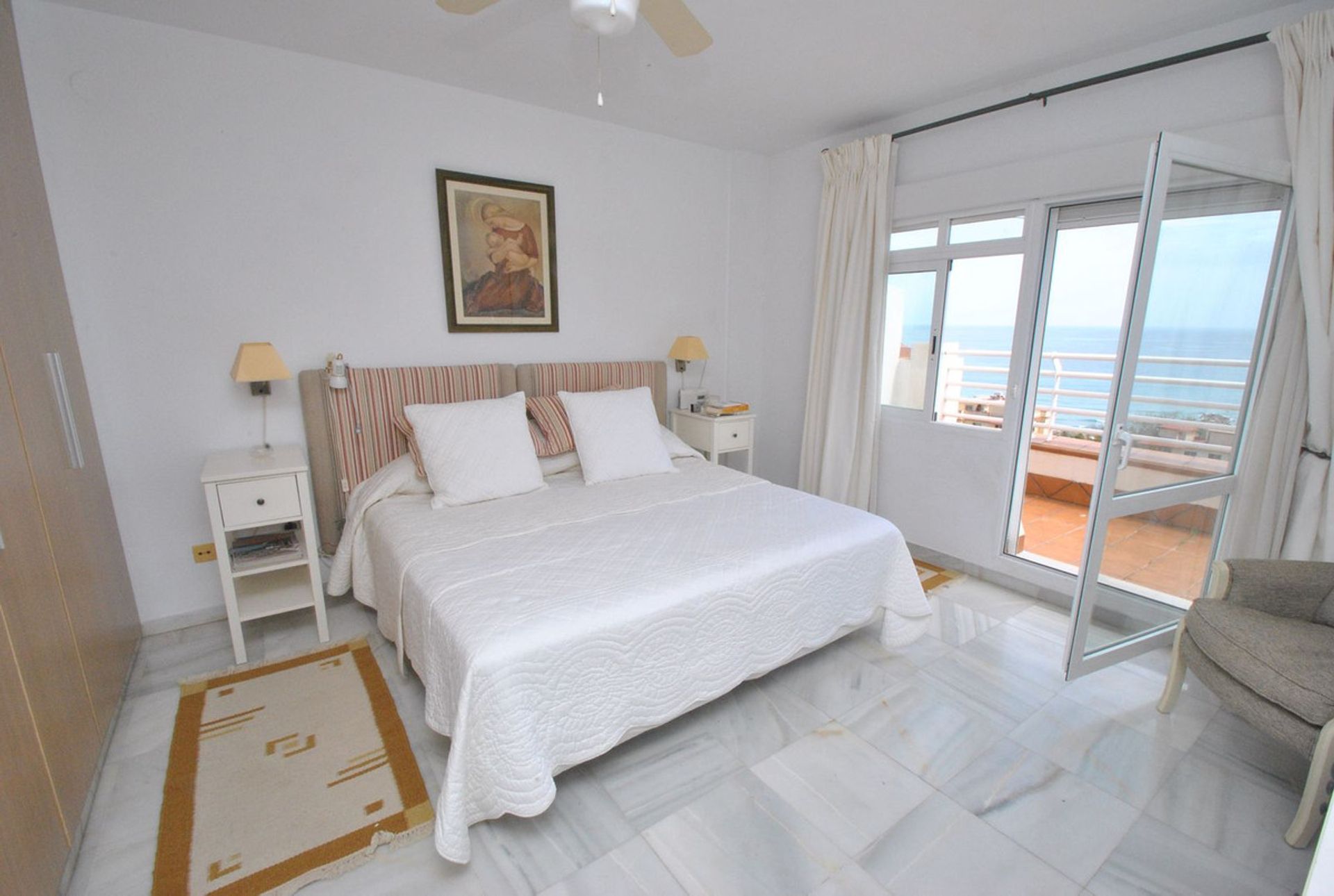 Condominium in Fuengirola, Andalucía 11169443