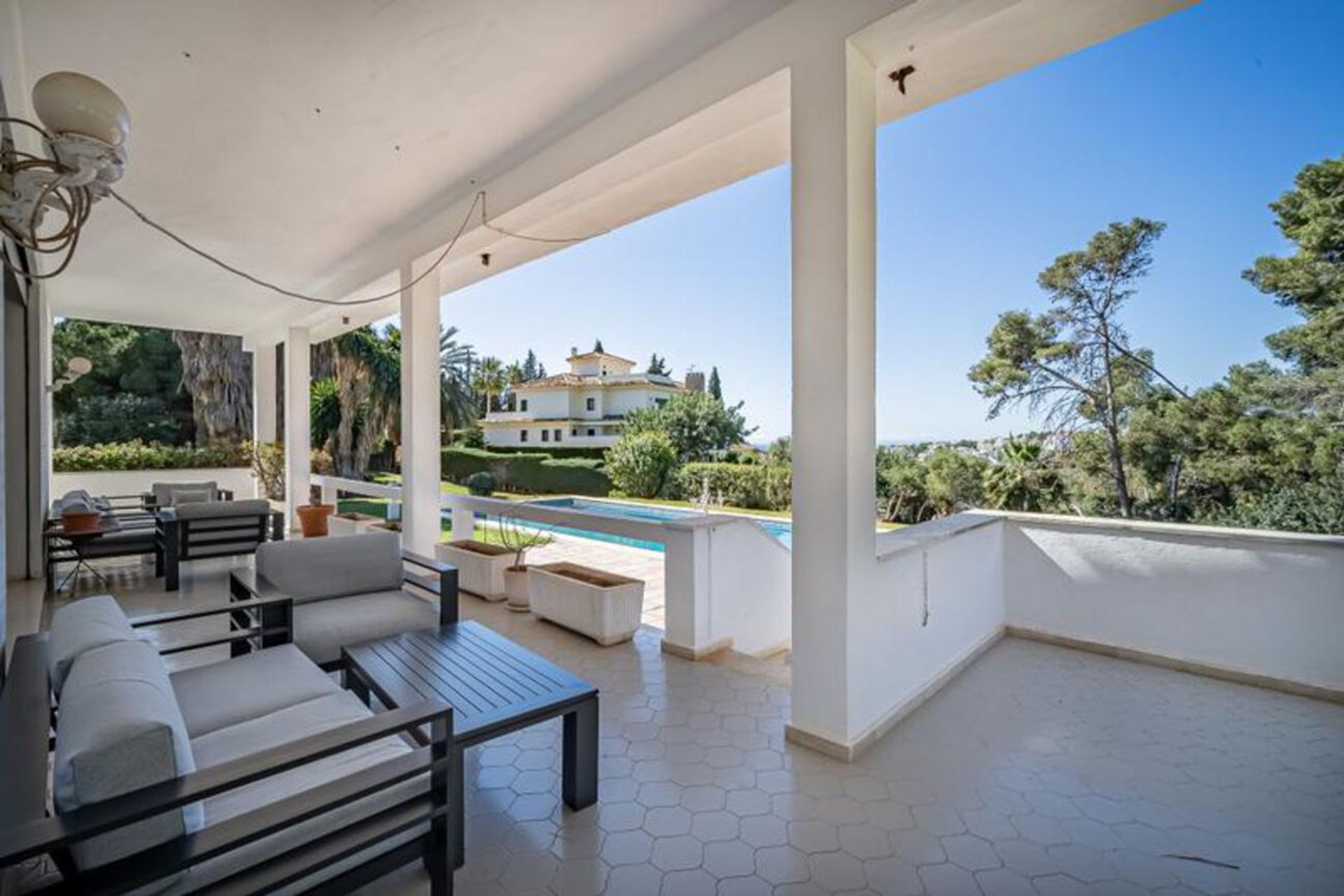 Haus im Marbella, Andalucía 11170174