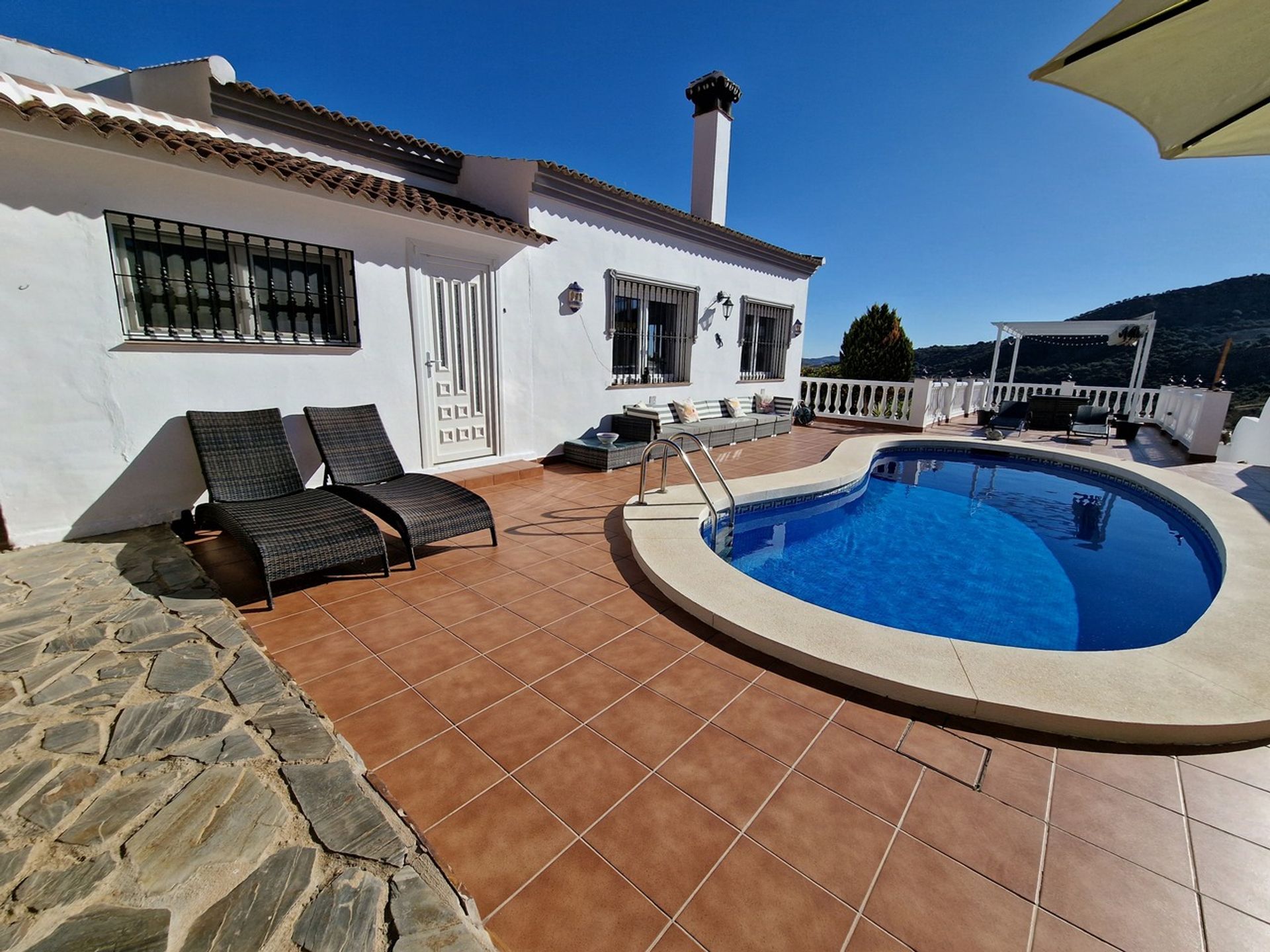 Huis in Periana, Andalucía 11170894