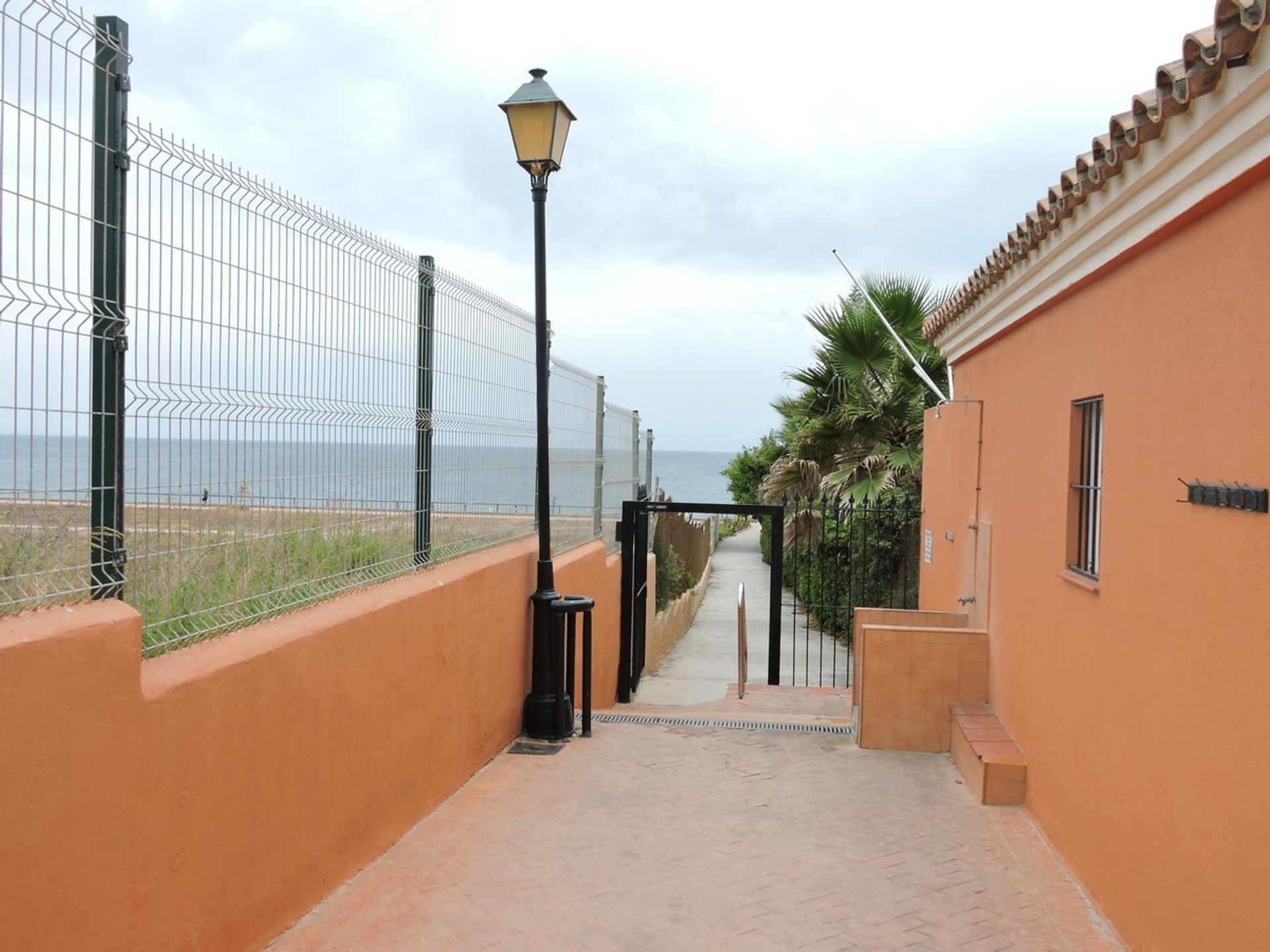 Condominio nel Castello di Sabinillas, Andalusia 11171915