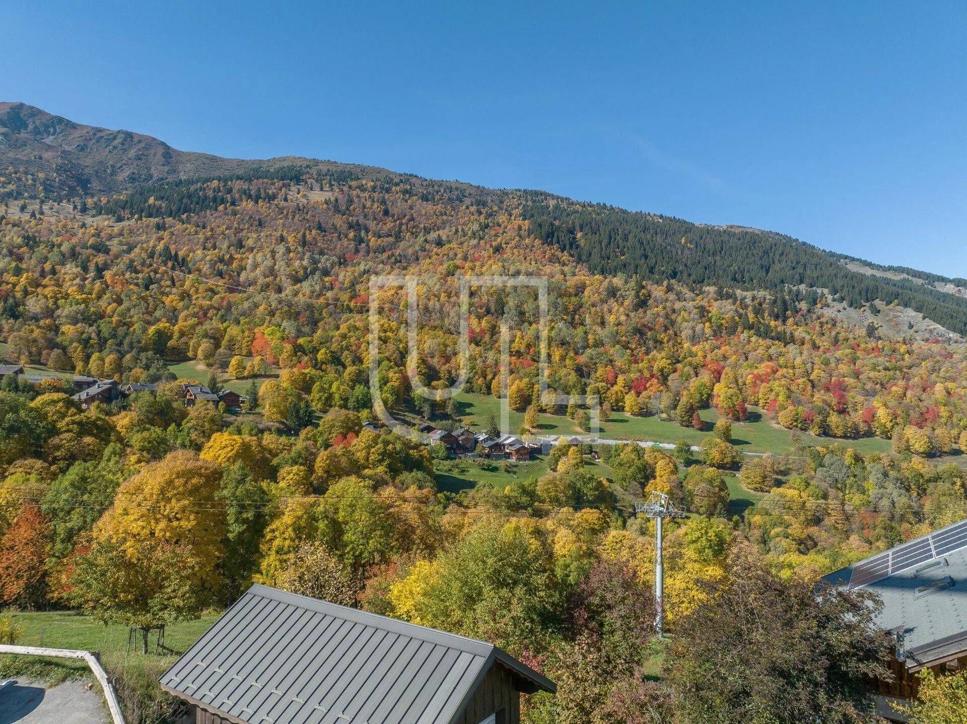 Talo sisään Reninge, Auvergne-Rhône-Alpes 11172001