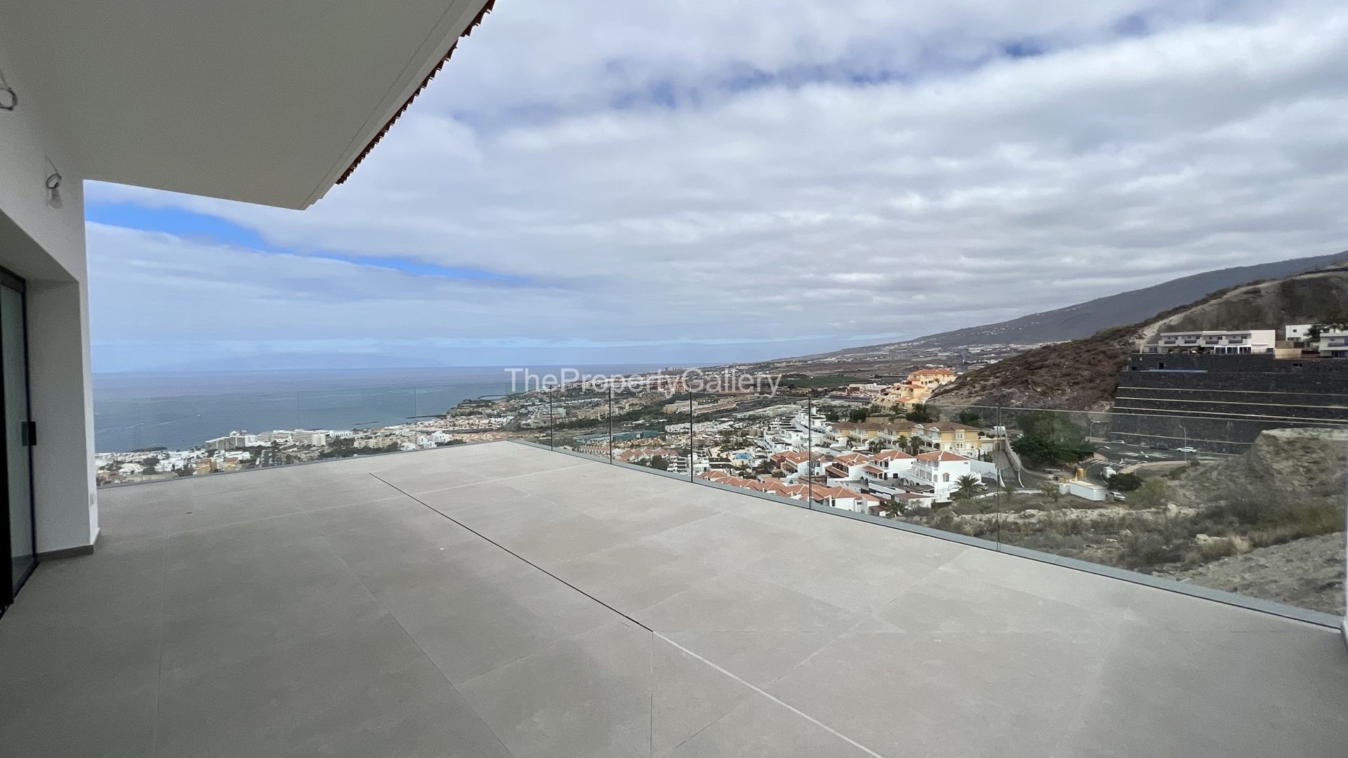 Condominium in Costa Adeje, Canarias 11172101