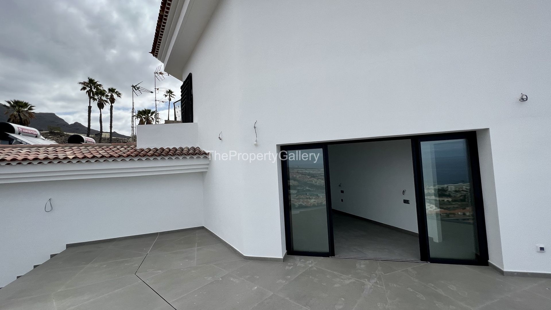 Condominium in Costa Adeje, Canarias 11172101