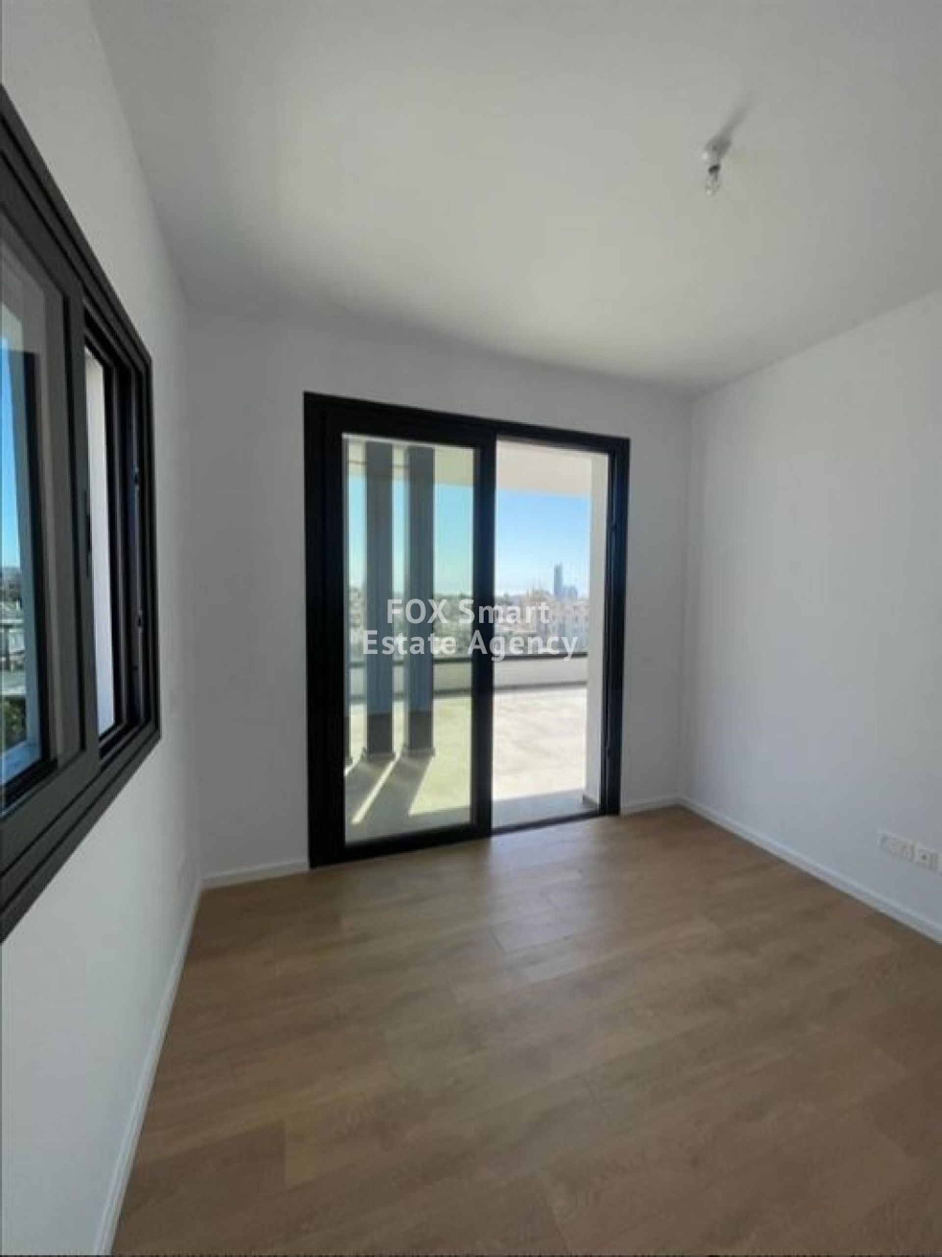 Condominium in Limassol, Limassol 11172346