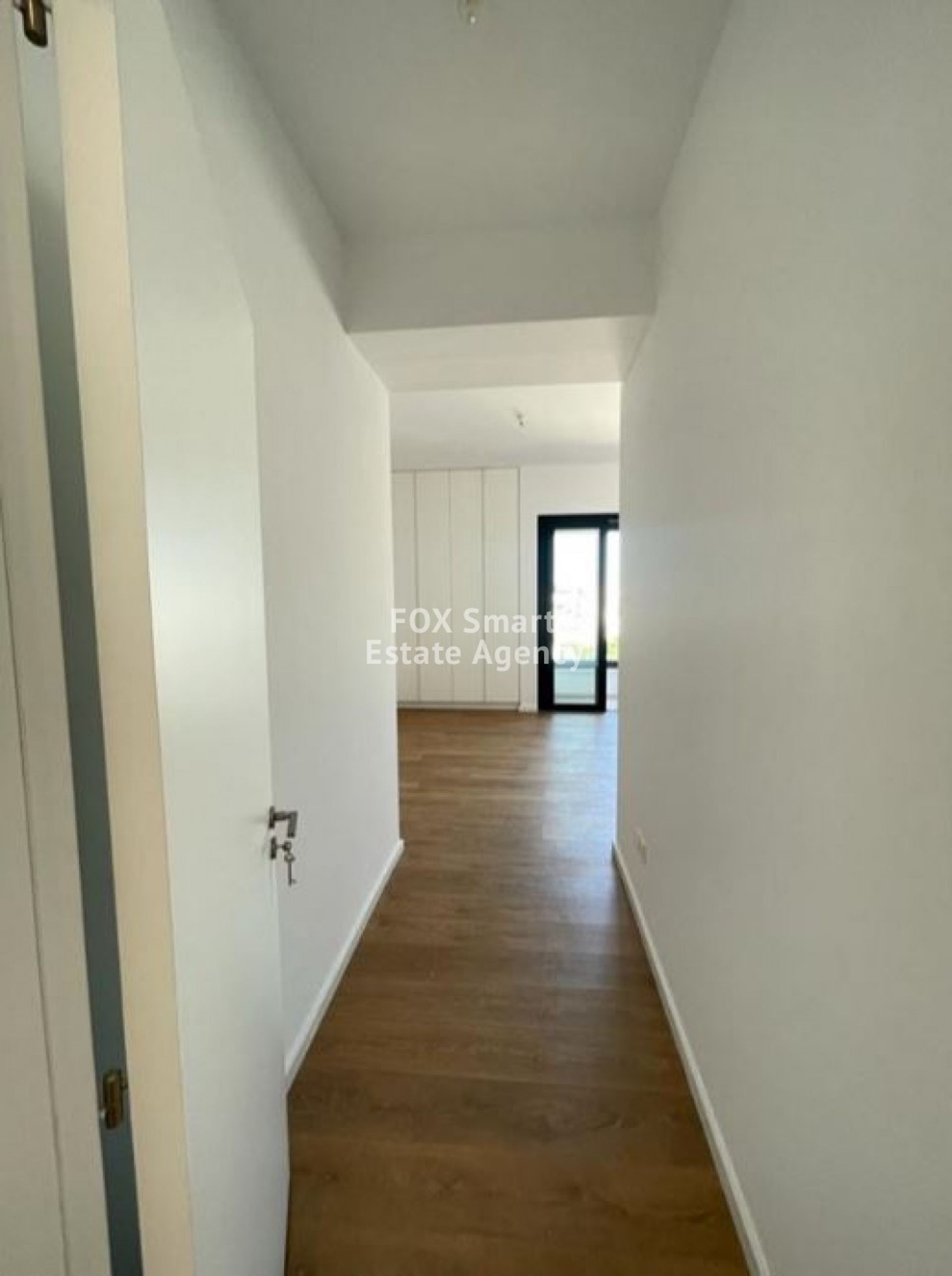 Condominium in Limassol, Limassol 11172346