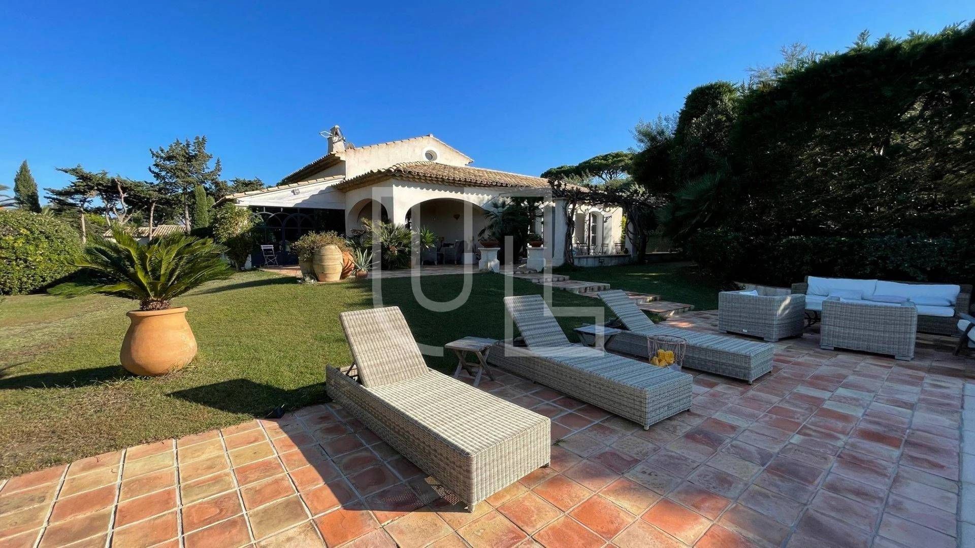 Hus i Saint-Tropez, Provence-Alpes-Côte d'Azur 11172921