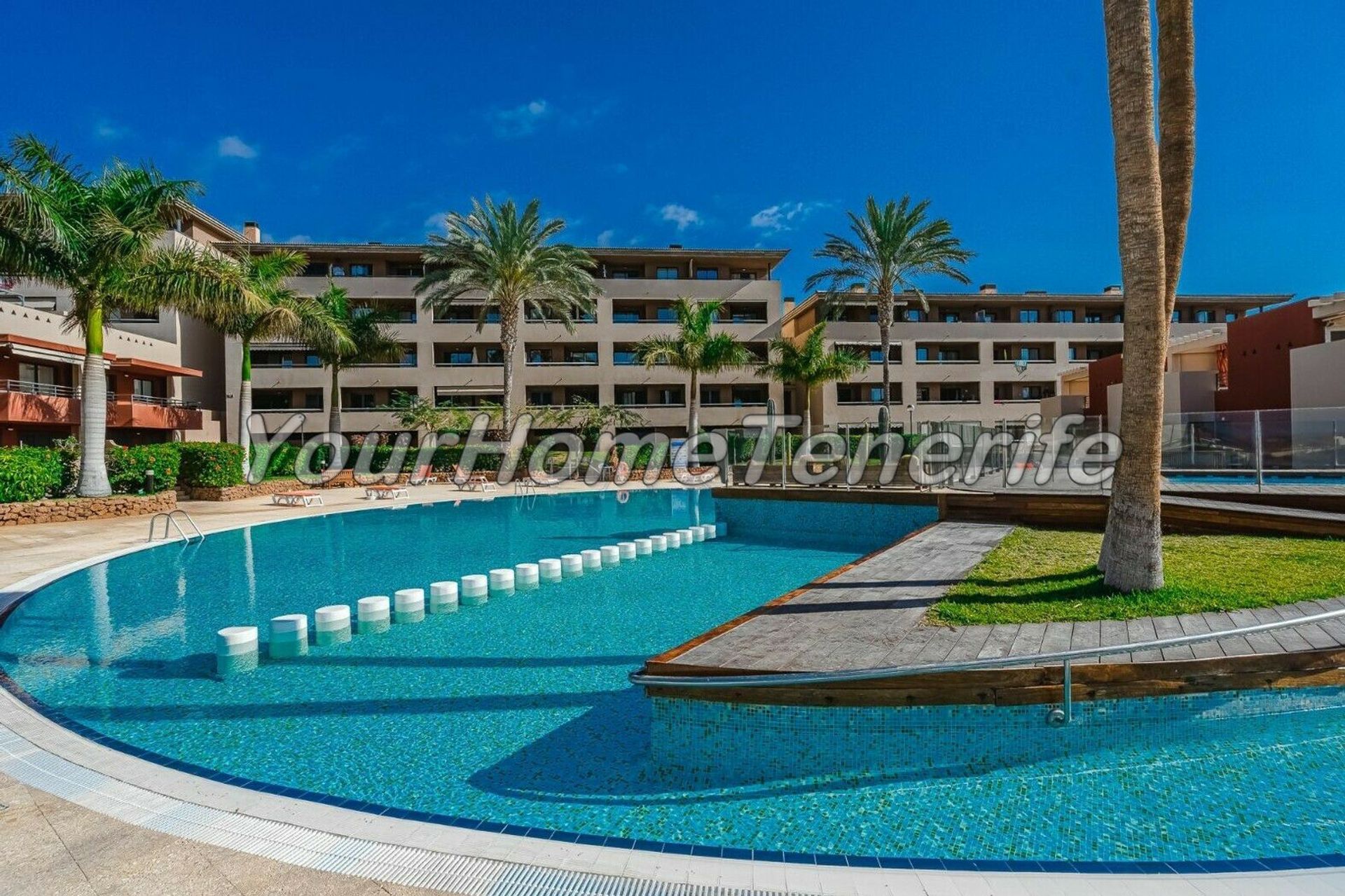 Condominio en Adeje, Canarias 11172925