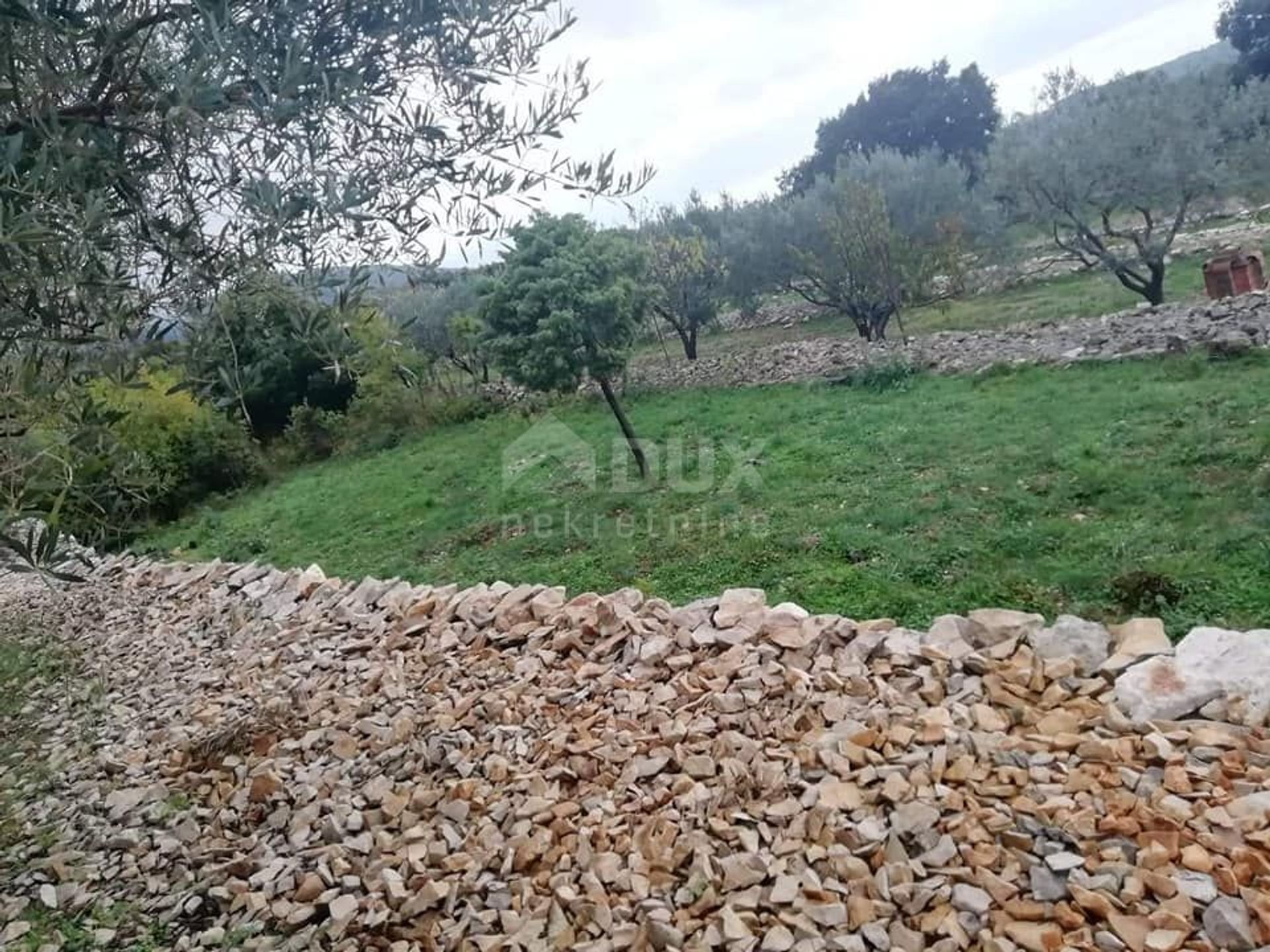 Land im Labin, Istria County 11172993