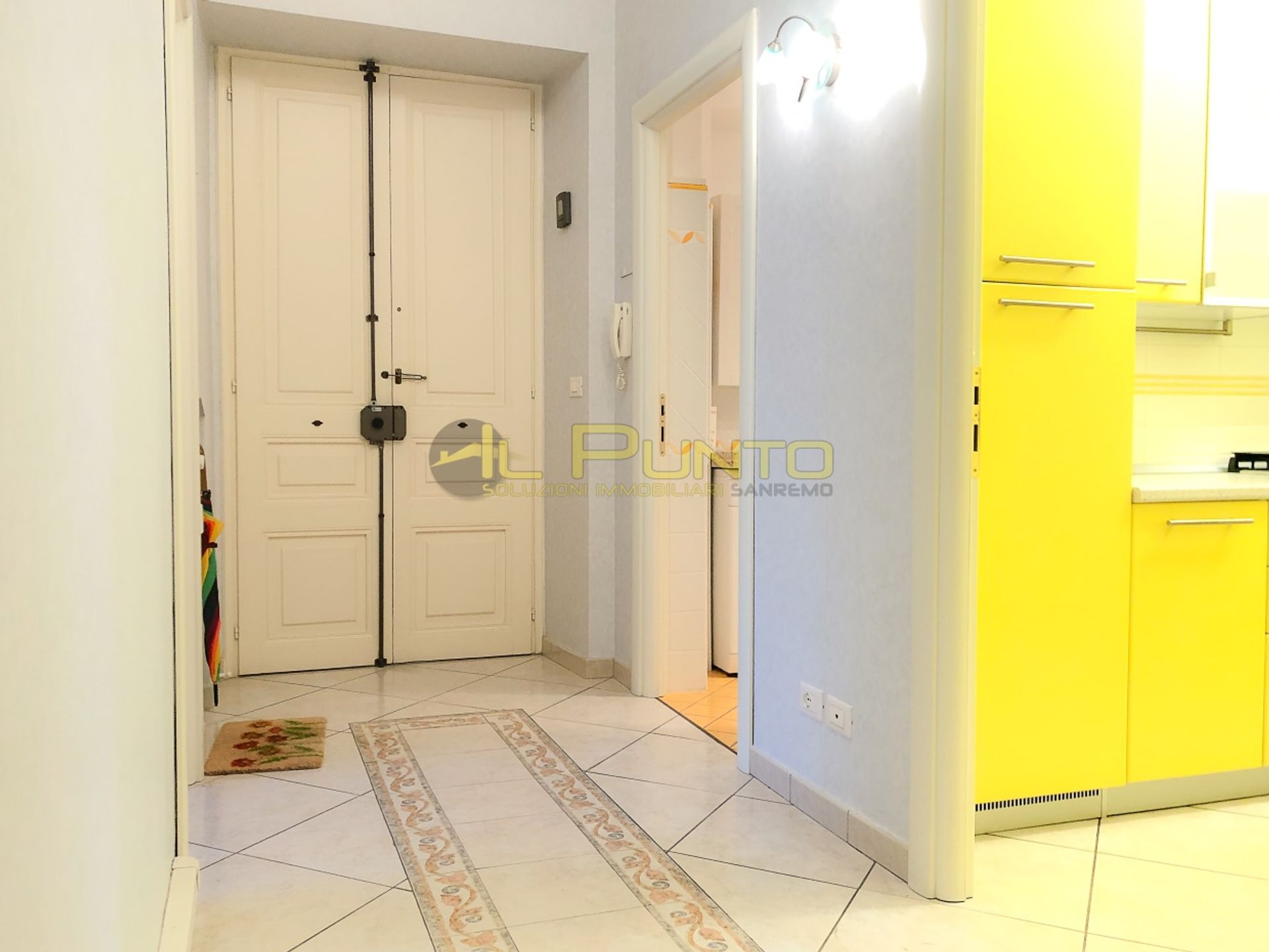 Condominium in , Liguria 11173109