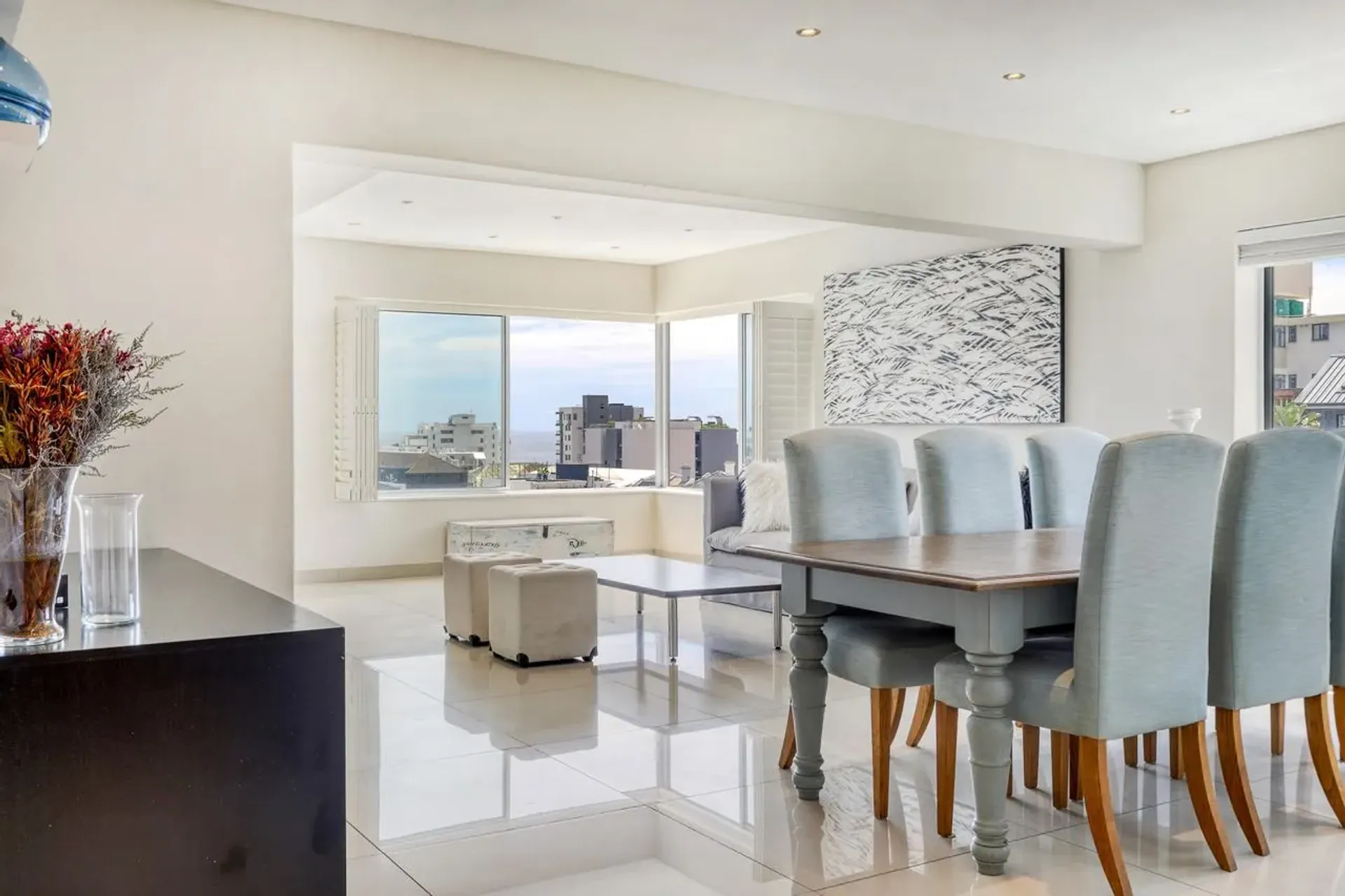 Condominium in Cape Town, 20 Fir Avenue 11173775