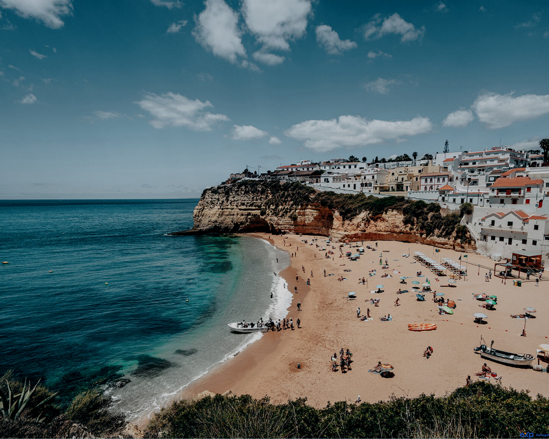 Condominium in Carvoeiro, Faro District 11173808