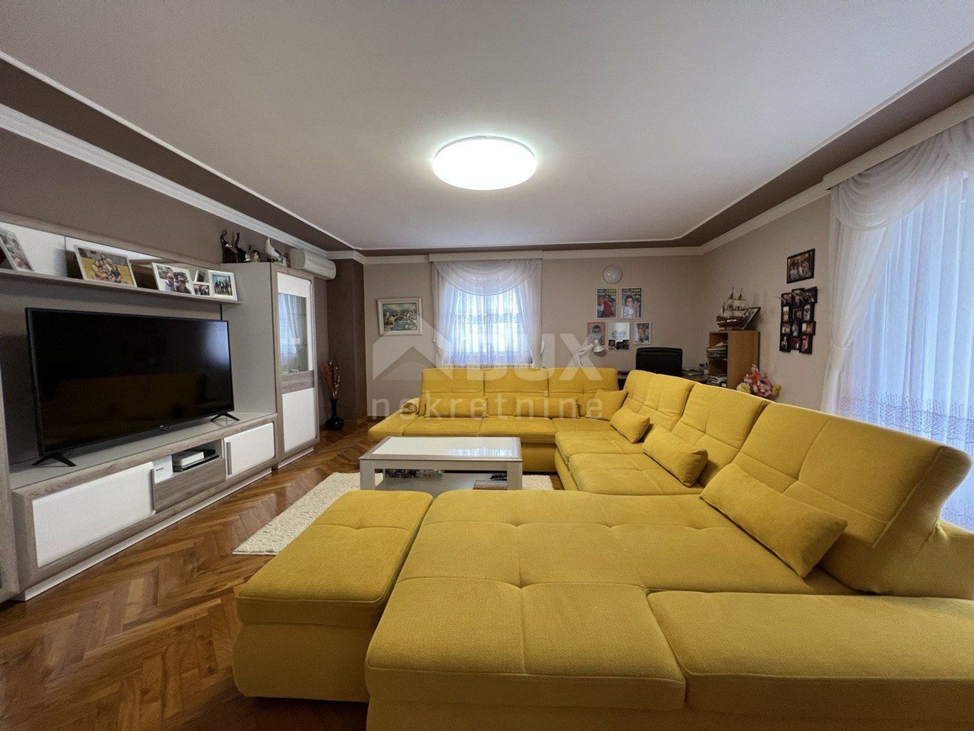 House in Umag, Istria County 11174082