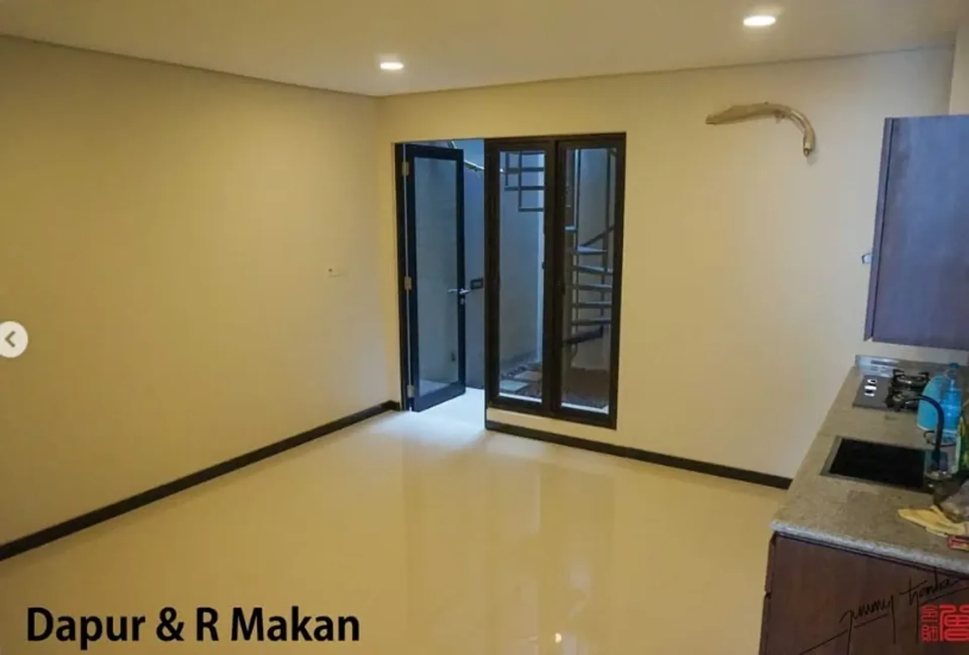 Casa nel , Jalan Raya Manyar 11174293