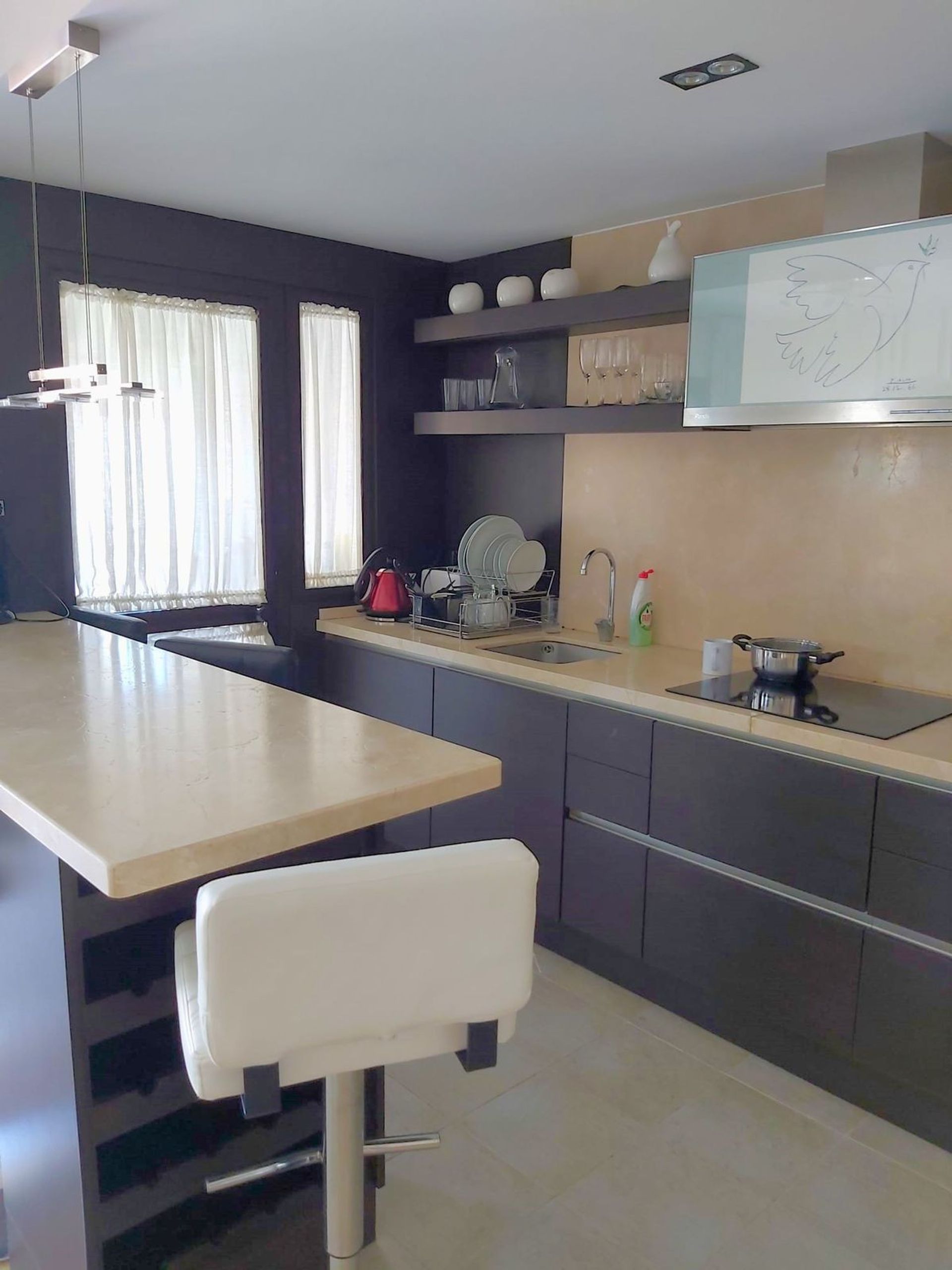 Condominium dans Puerto de la Duquesa, Andalusia 11174463