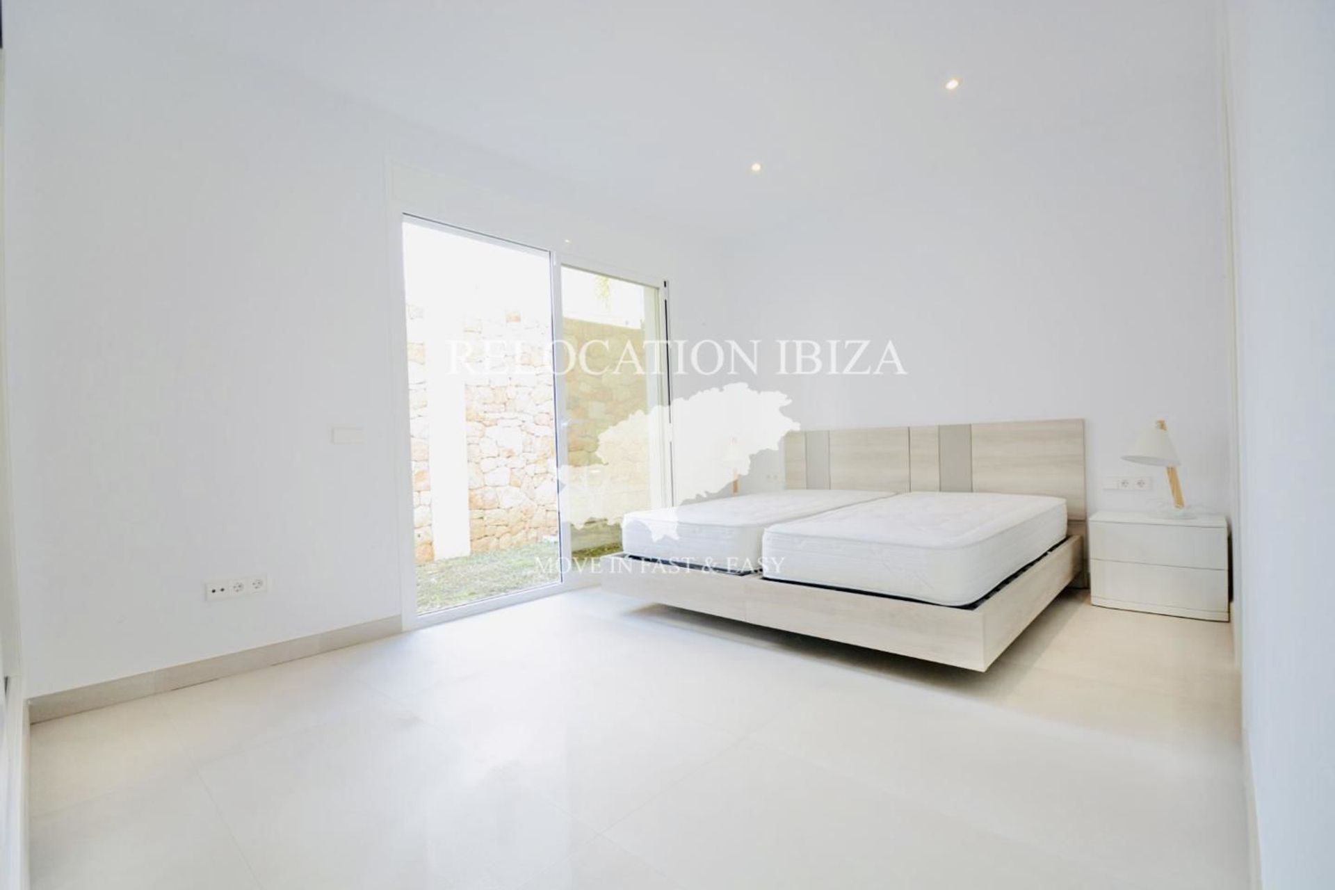 rumah dalam Santa Eulària des Riu, Balearic Islands 11174555