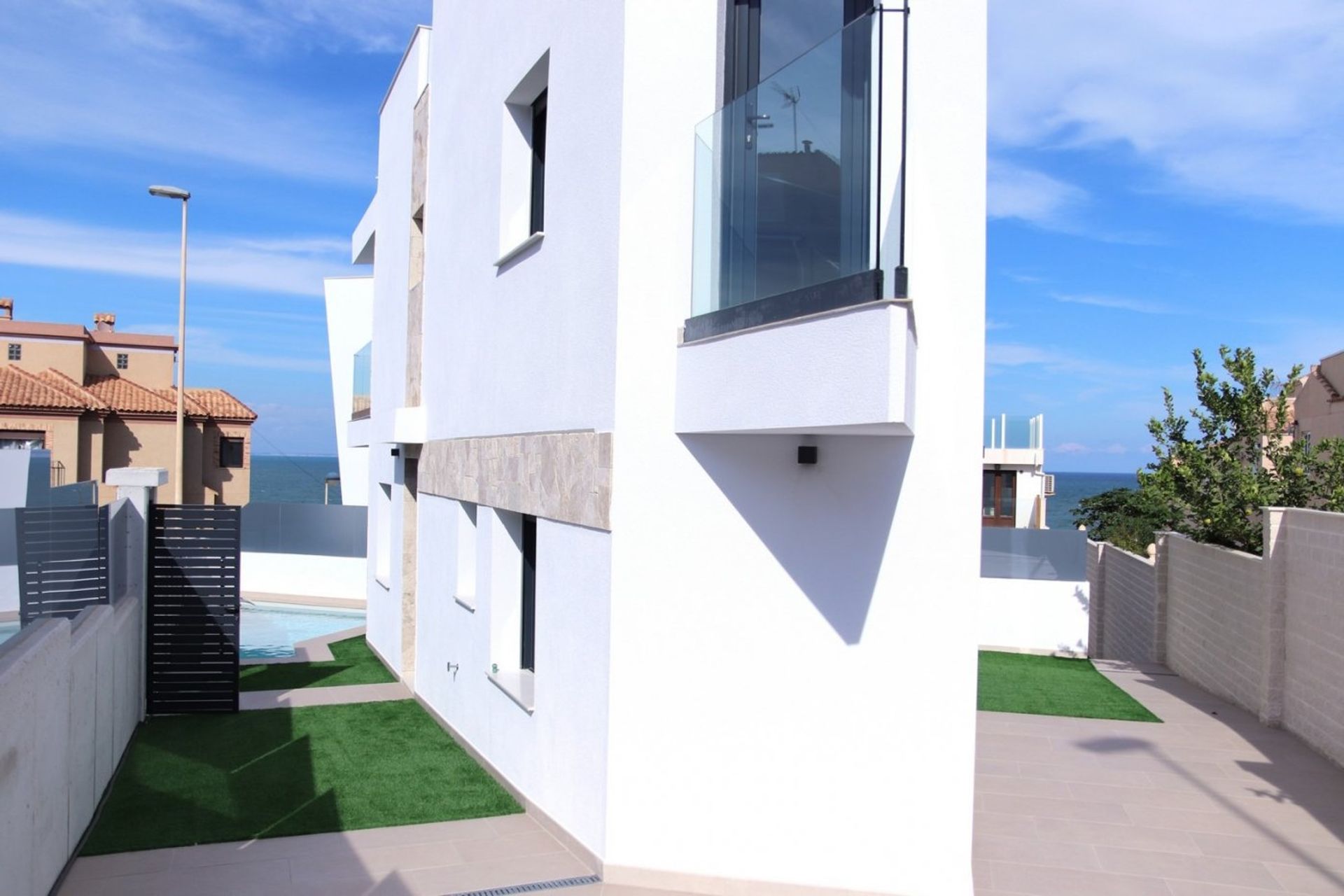 House in Torrevieja, Comunidad Valenciana 11174791