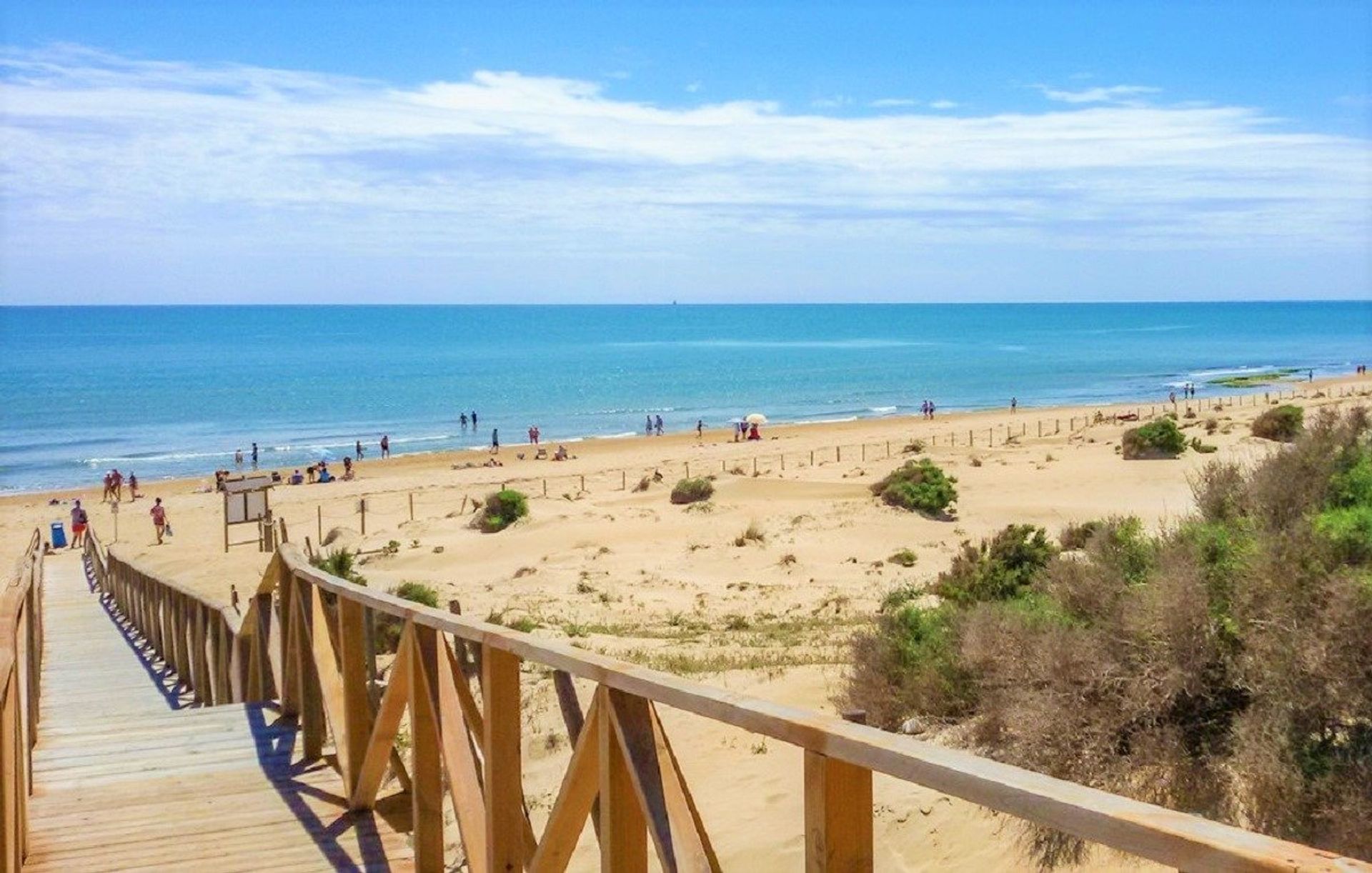 Osakehuoneisto sisään Guardamar del Segura, Valencian Community 11175088