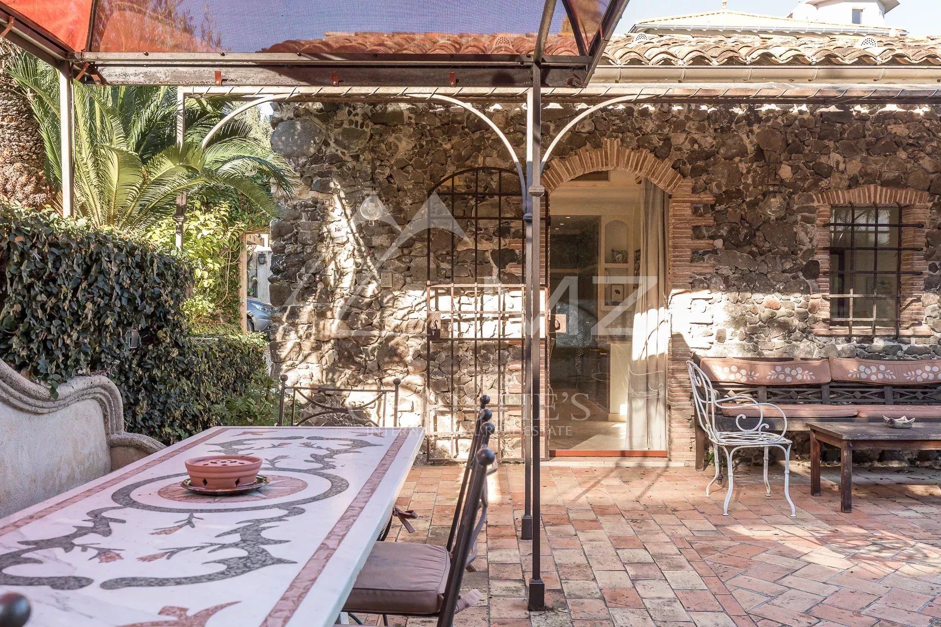 Hus i Antibes, Provence-Alpes-Cote d'Azur 11175440