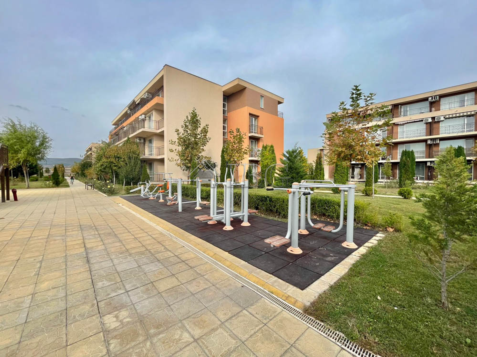 Condominium dans Sunny Beach, Burgas 11176271