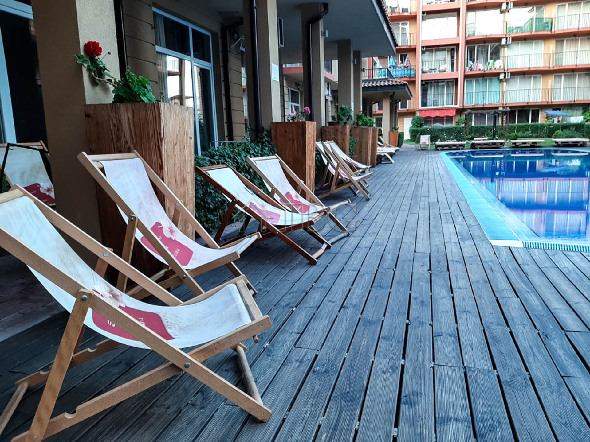 Condominium dans Sunny Beach, Burgas 11176277