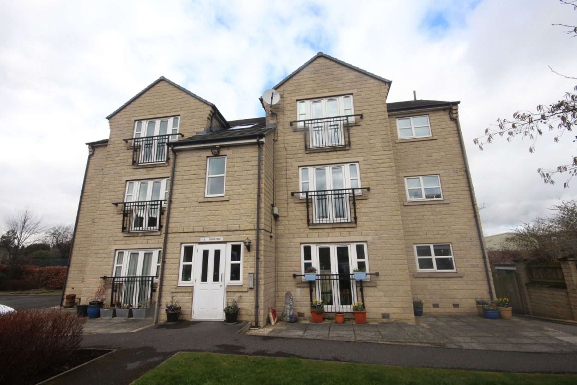 Condominium in Otley, Leeds 11176343