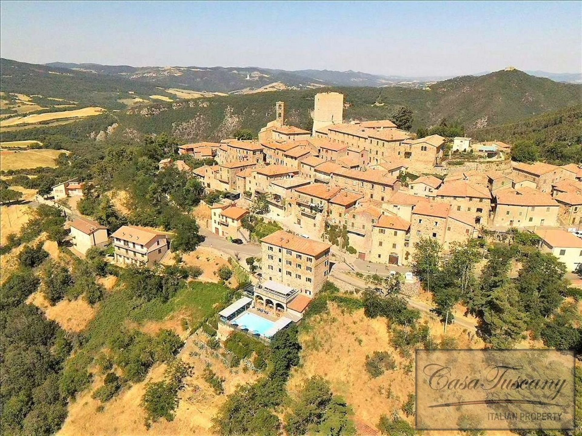 Teollinen sisään Castelnuovo di Val di Cecina, Tuscany 11176360