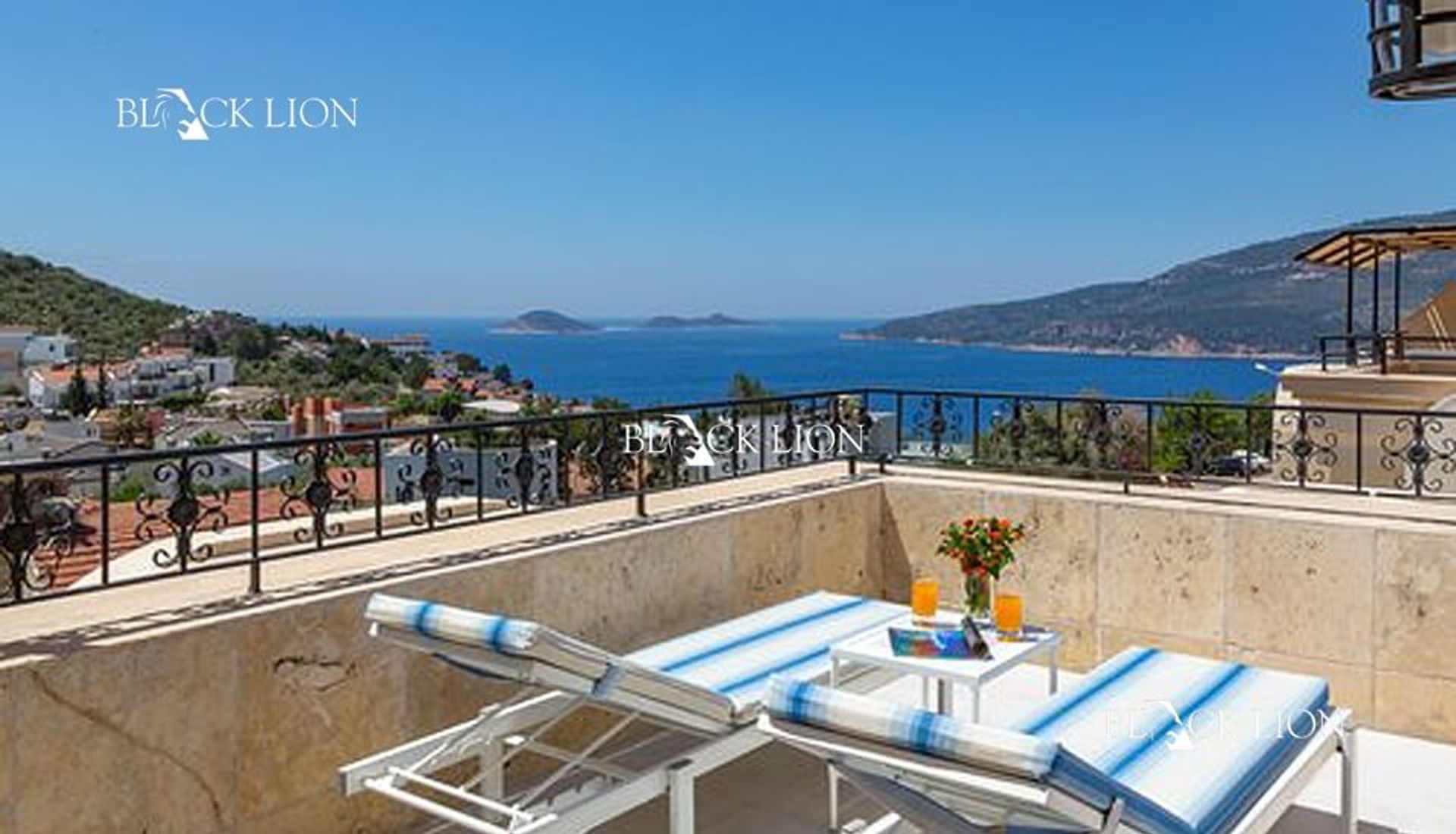 Condominium in Kalkan, Antalya 11176490