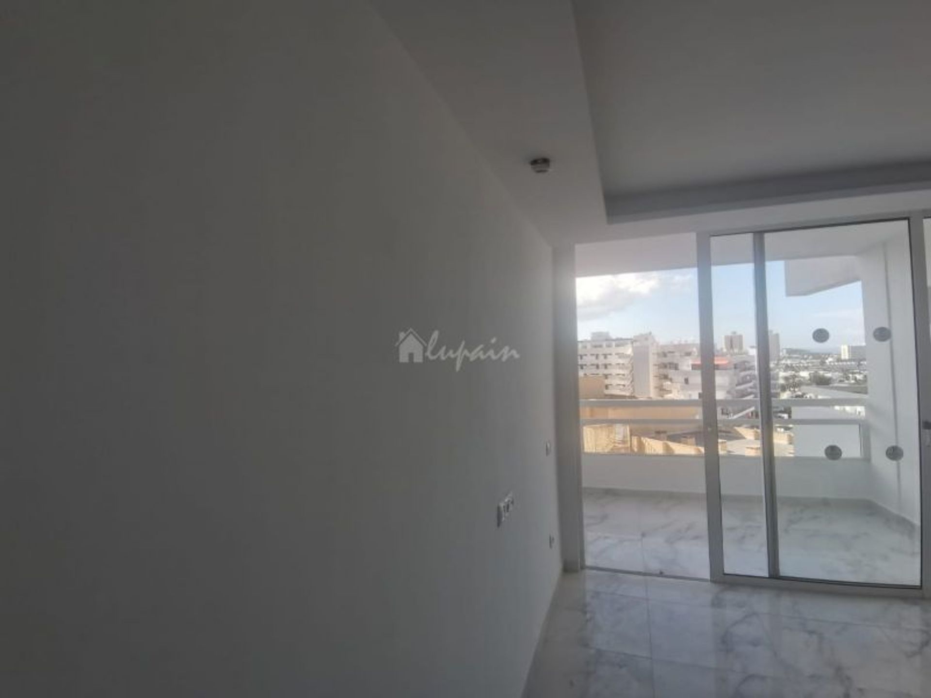 Condominium in El Guincho, Canary Islands 11176513