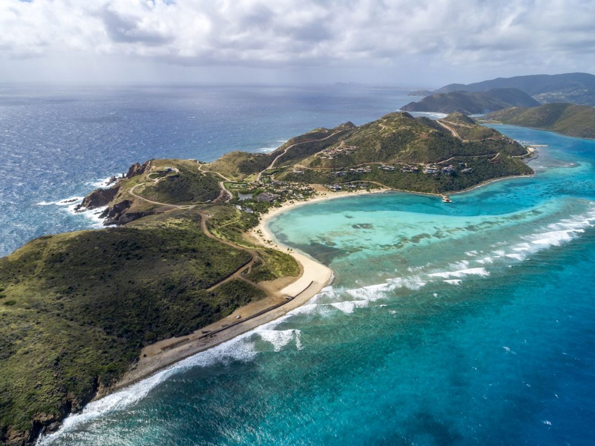 Tierra en bahía de coral, Islas Virgenes 11176794