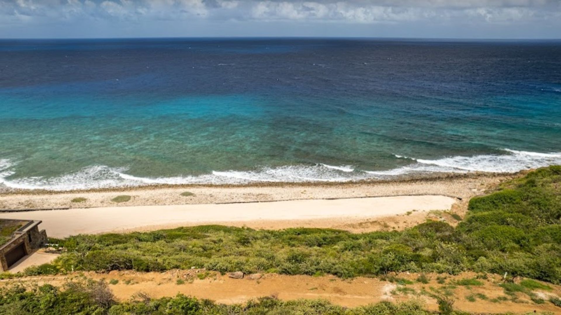 Tierra en bahía de coral, Islas Virgenes 11176797