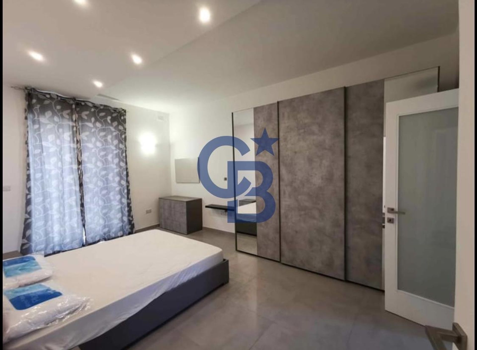 Condominium dans San Gilján, San Gilján 11177208