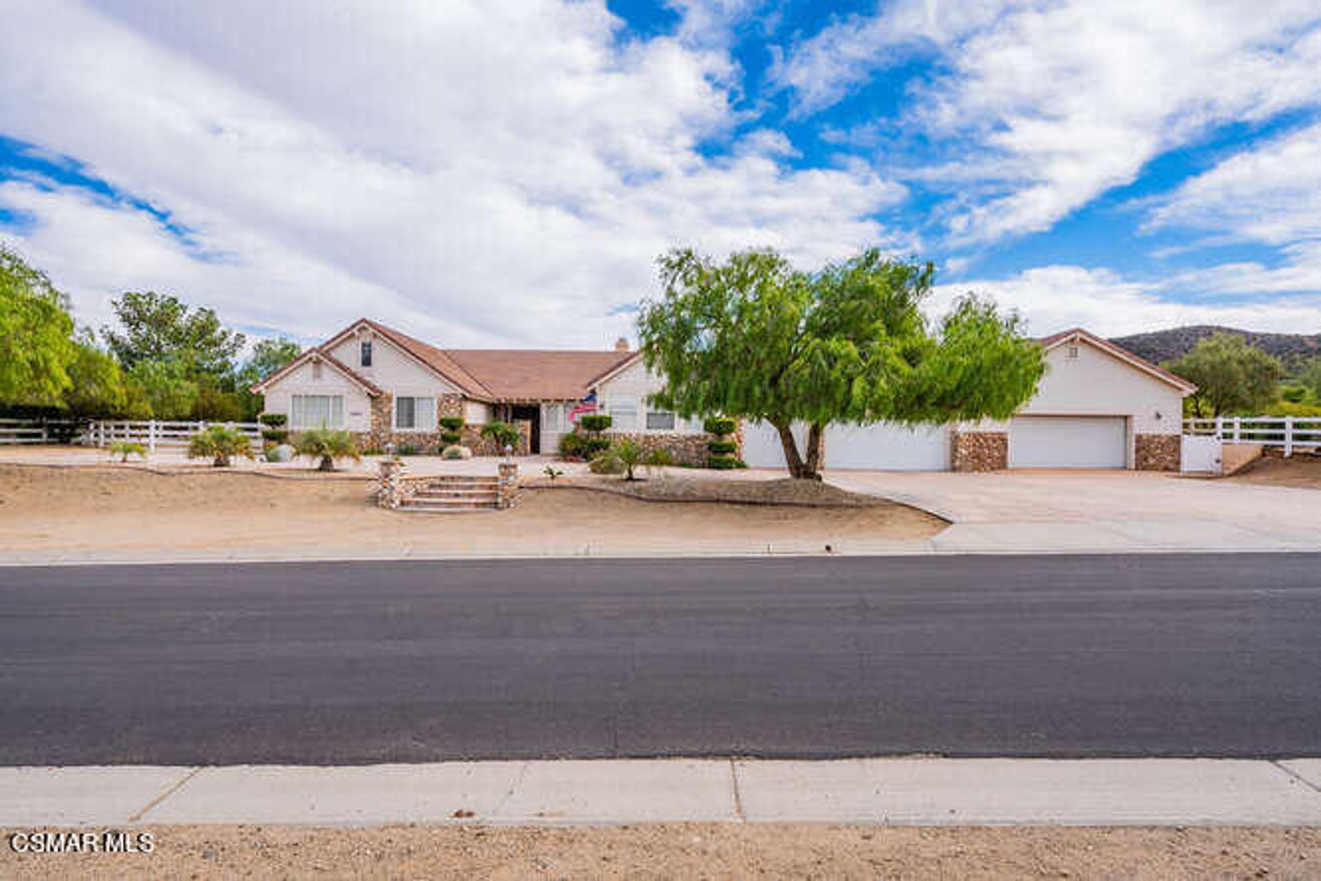 بيت في Agua Dulce, California 11177323