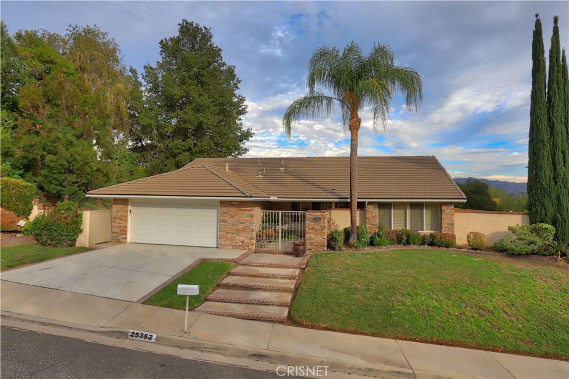 casa en Santa Clarita, California 11177495