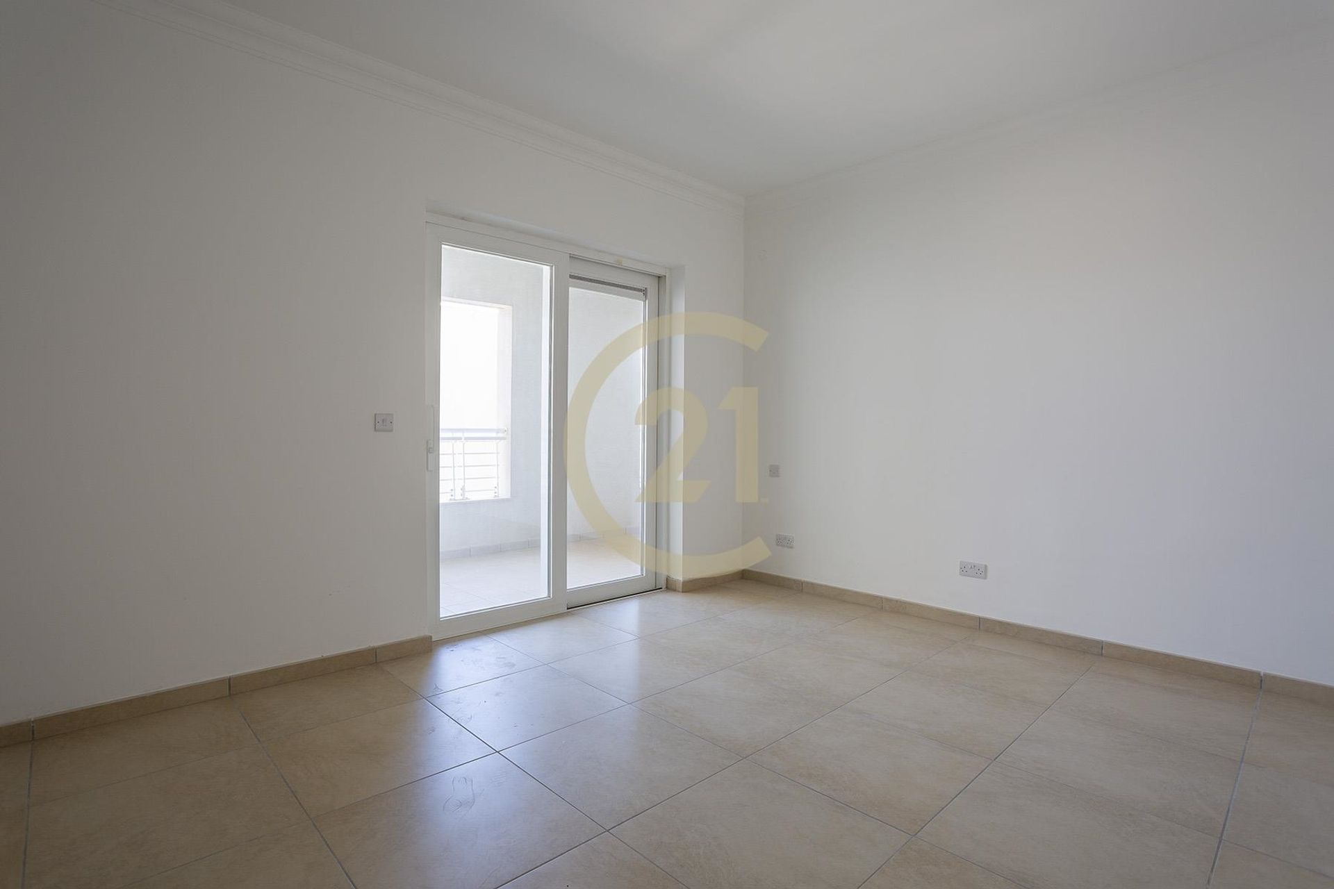 Condominium in Sliema,  11177561