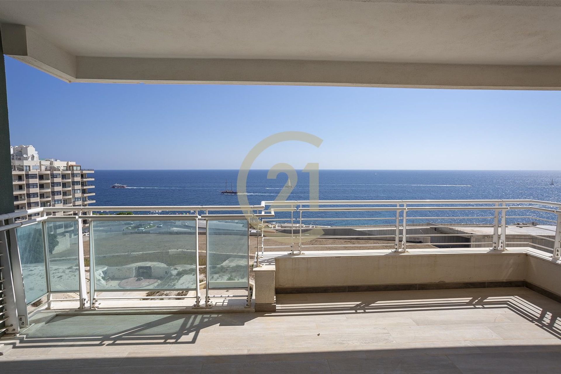 Condominium in Sliema,  11177574