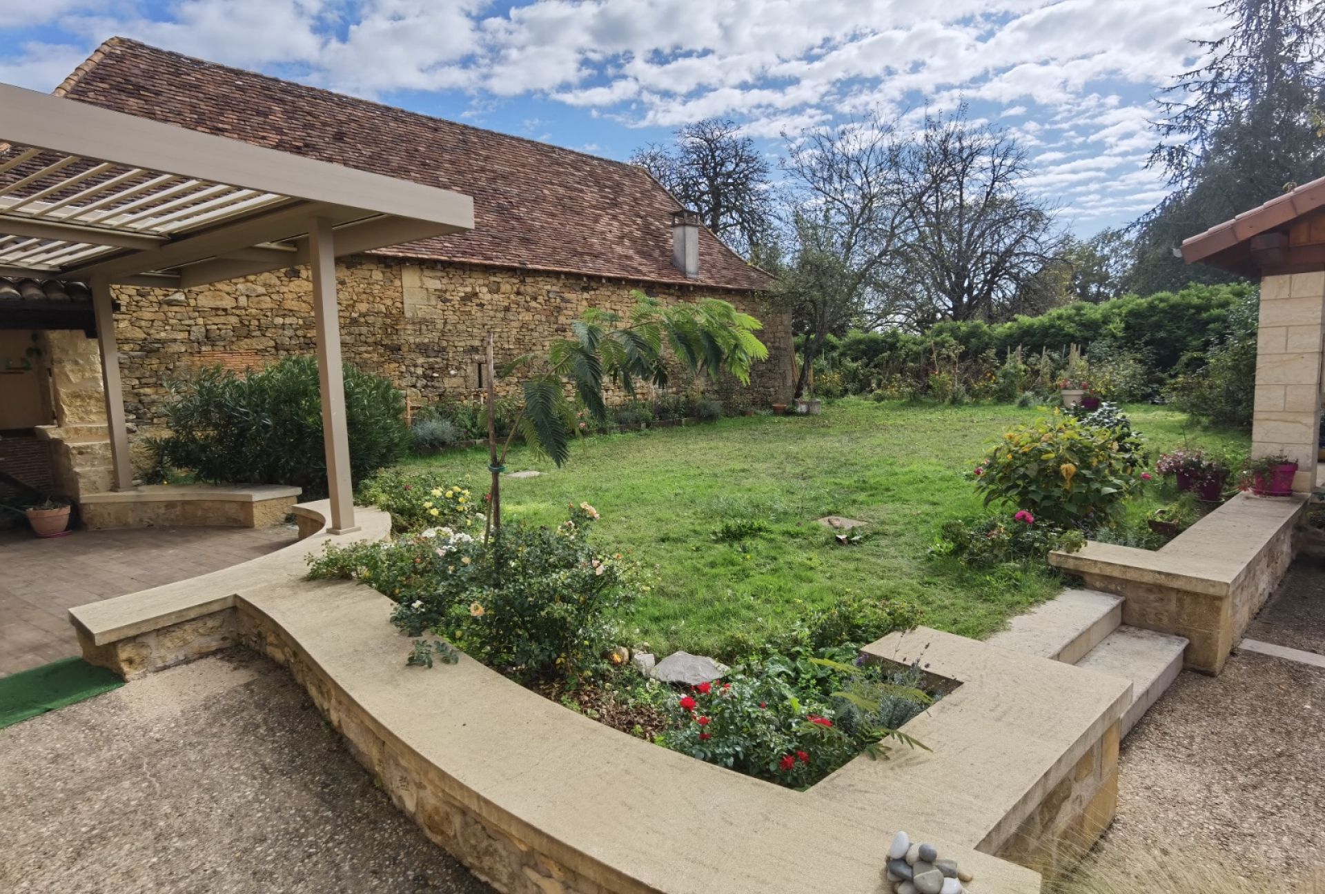 Rumah di Saint-Cyprien, Nouvelle-Aquitaine 11177944