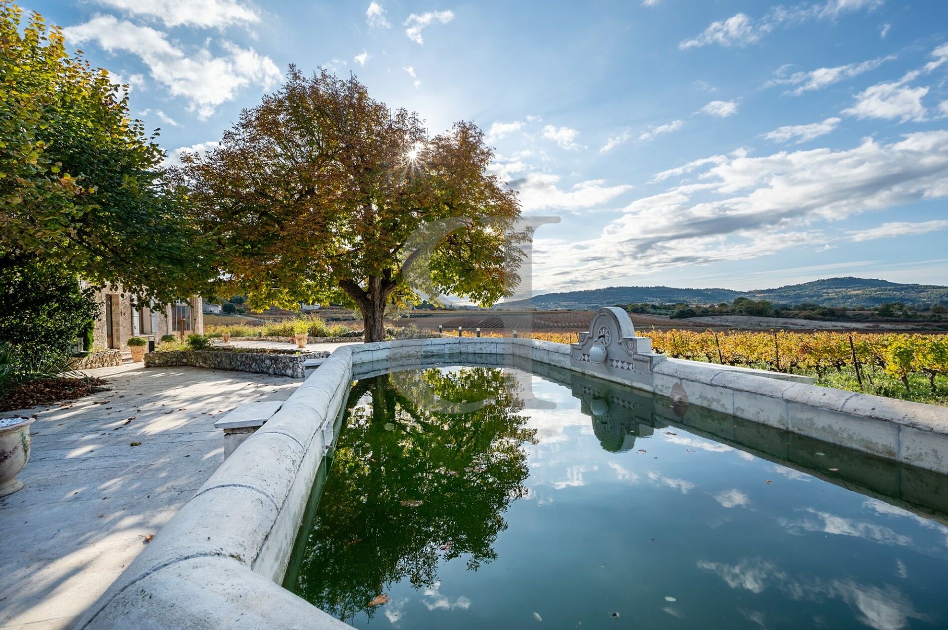 Andere in Mazan, Provence-Alpes-Côte d'Azur 11178030