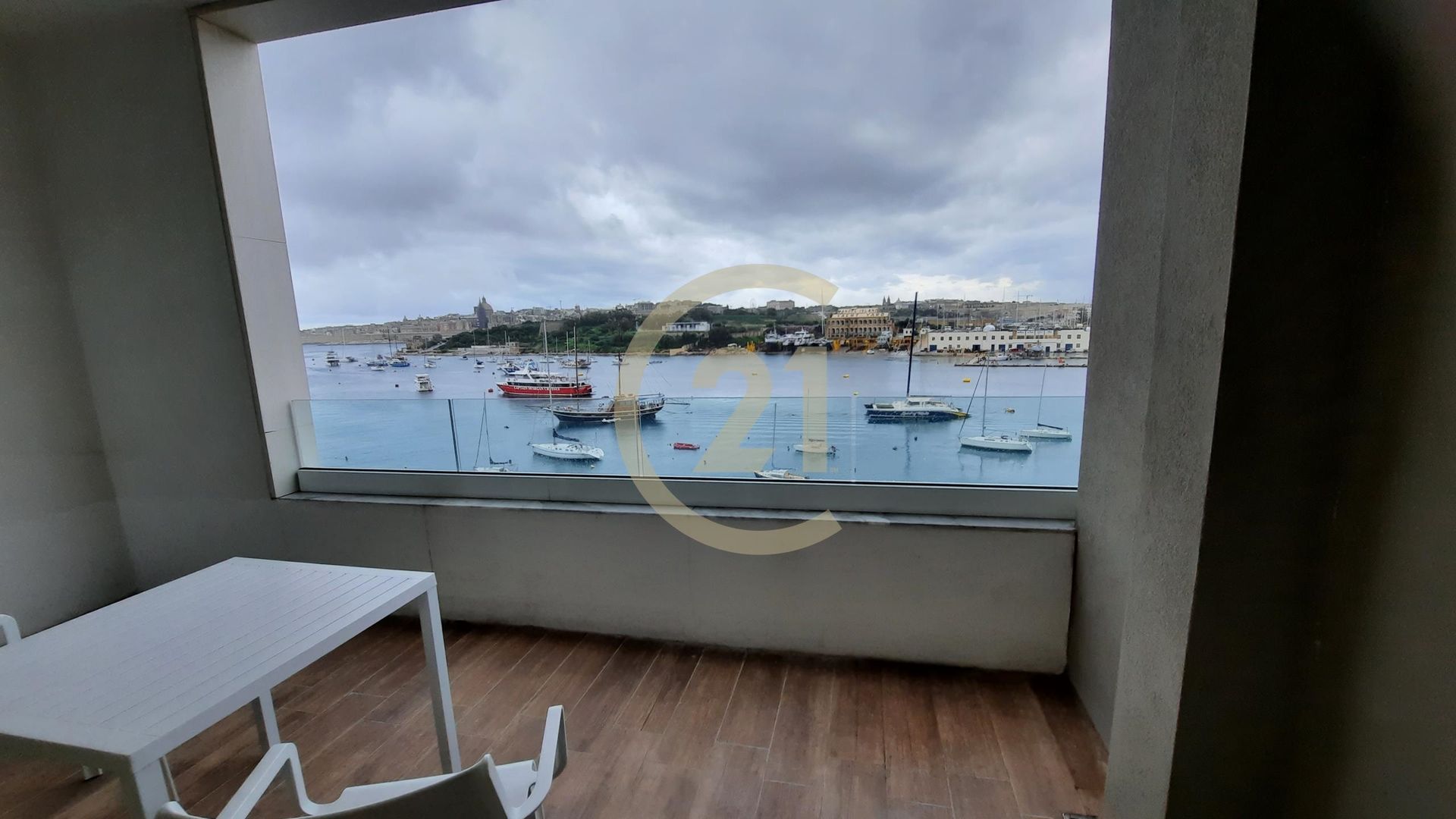 Condominium in Sliema,  11178352