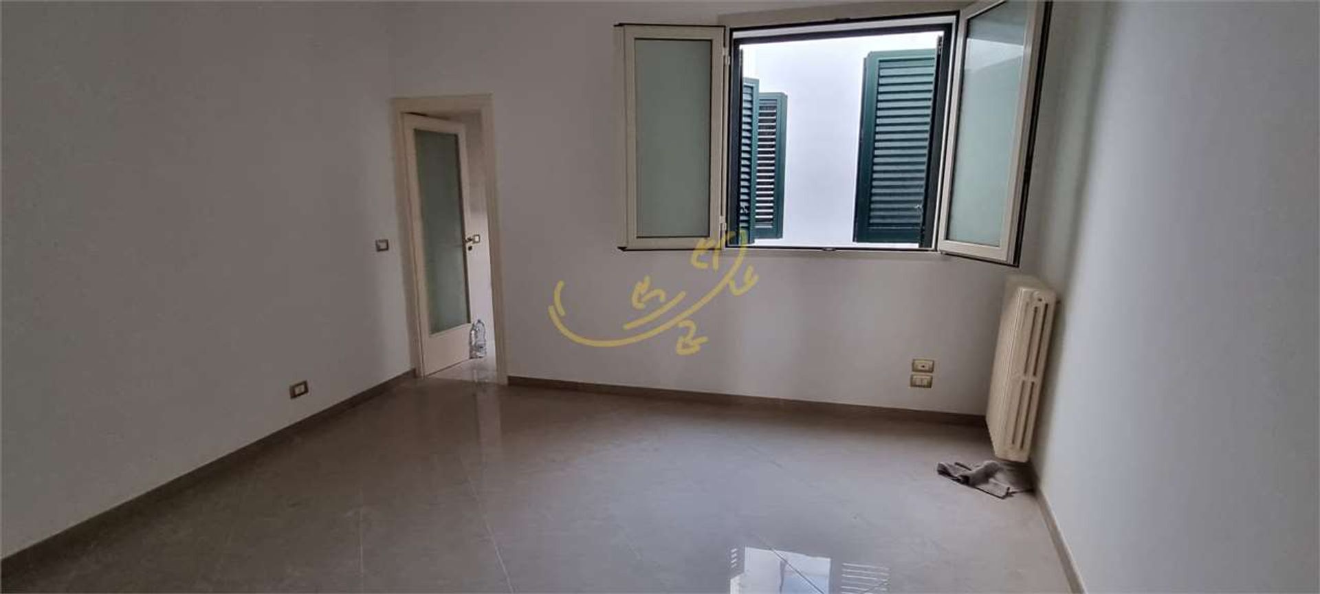 Condominio en Monopoli, Apulia 11178657