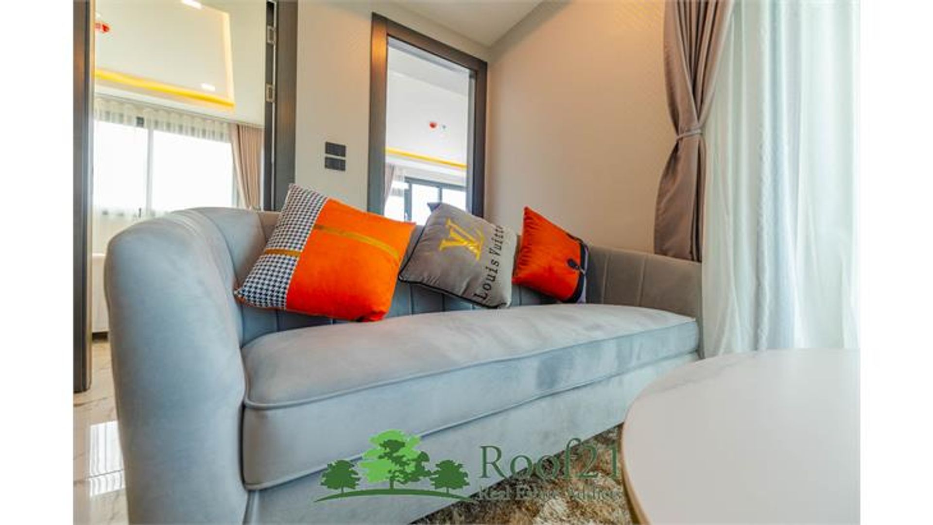 Condominium in Ban Pakthang Khao Ta Lo, Chon Buri 11178840